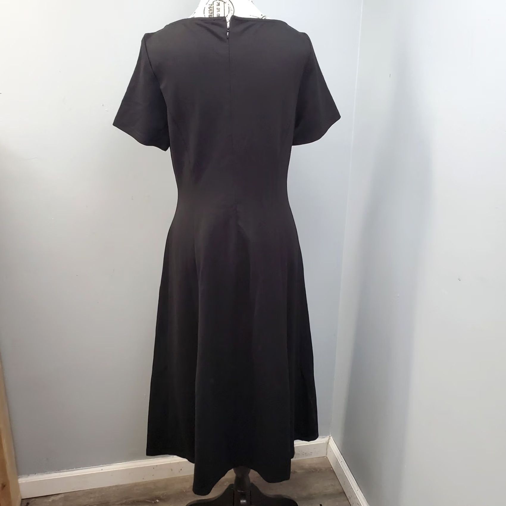 Vintage Hobemty Womens M Black Career Stretch Short Sleeve Back Zip A-Line Dress Size 32" / US 10 / IT 46 - 2 Thumbnail