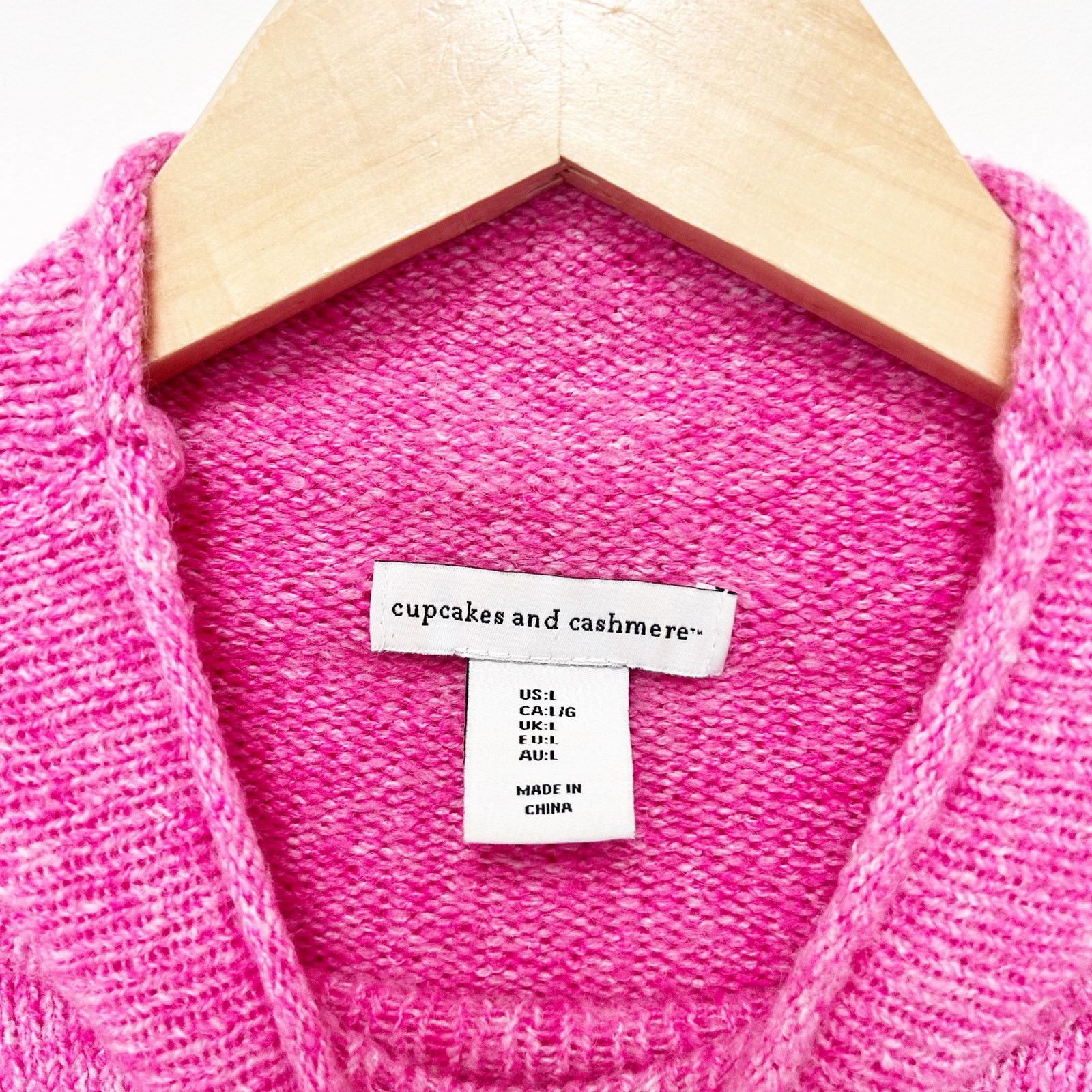 Other Cupcakes and Cashmere Pink Eiffel Paris Tower Sweater Sz L Size L / US 10 / IT 46 - 2 Thumbnail