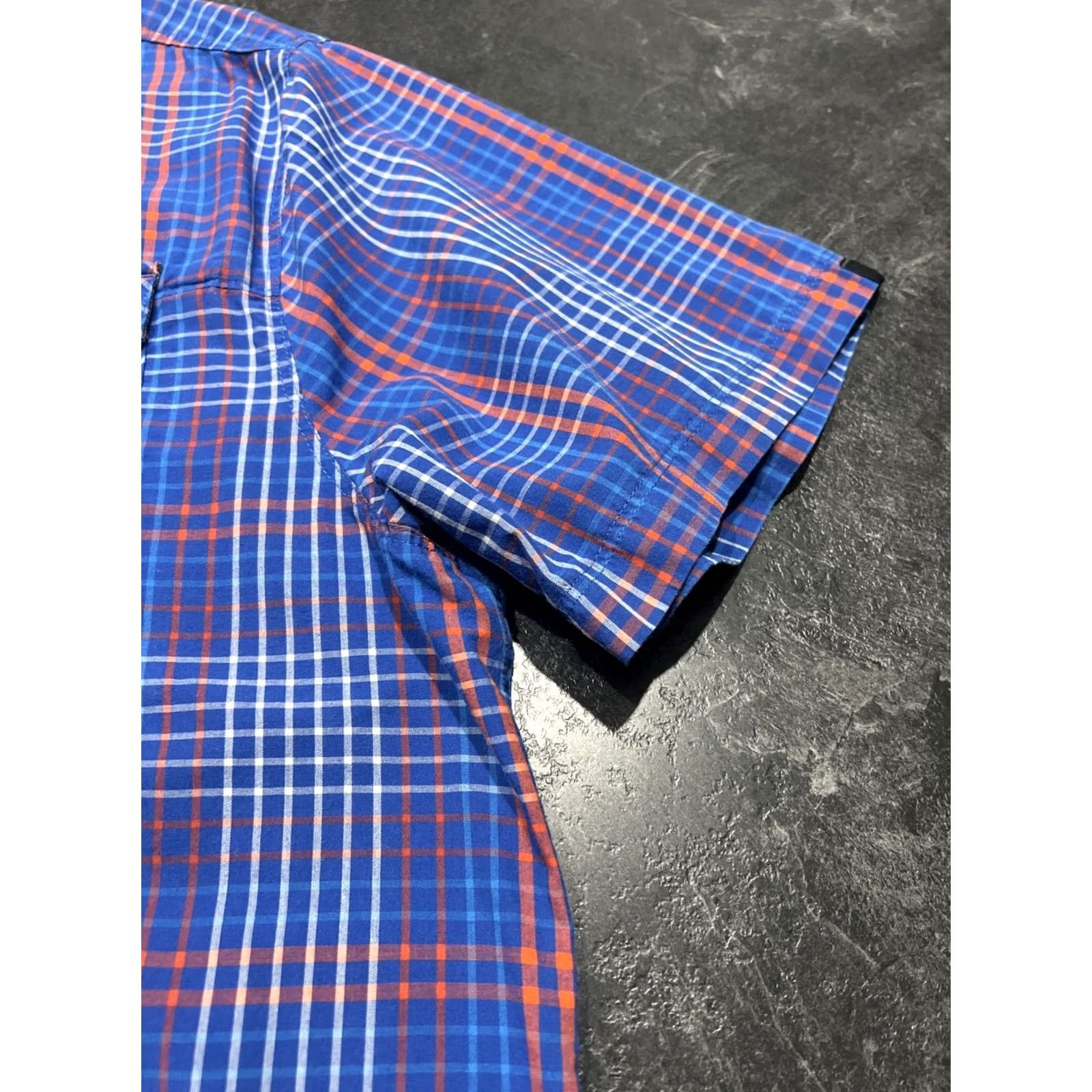 Mountain Hardwear VINTAGE Mountain Hardwear Shirt Mens 2XL Button-Up Short Sleeve Plaid Pocket Outdoor blue Button-Down Collar Size US XXL / EU 58 / 5 - 2 Thumbnail