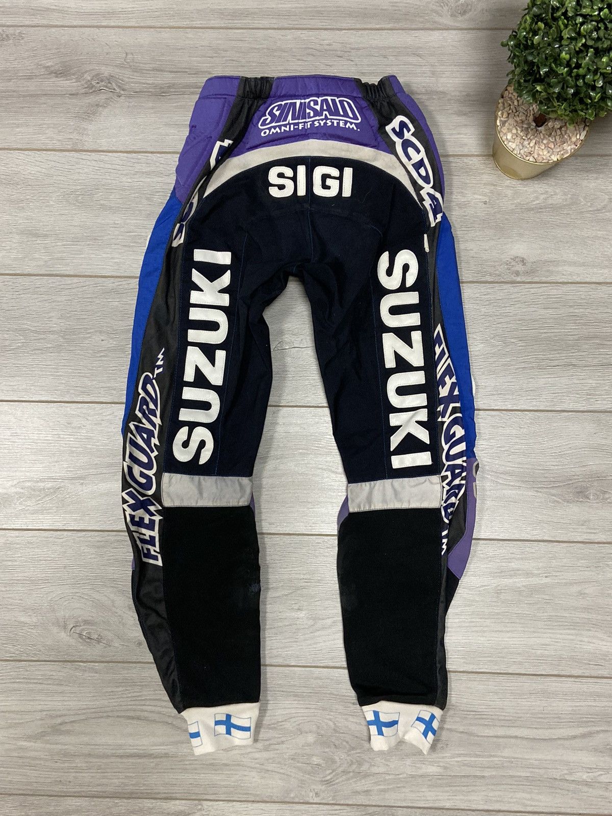 Suzuki sinisalo sigi Finland racing moto pants
