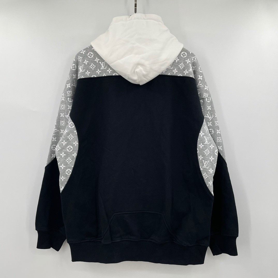 Louis Vuitton Louis Vuitton lv White Full Alphabet Hoodie Nextarrow-2412 Size US XS / EU 42 / 0 - 2 Thumbnail