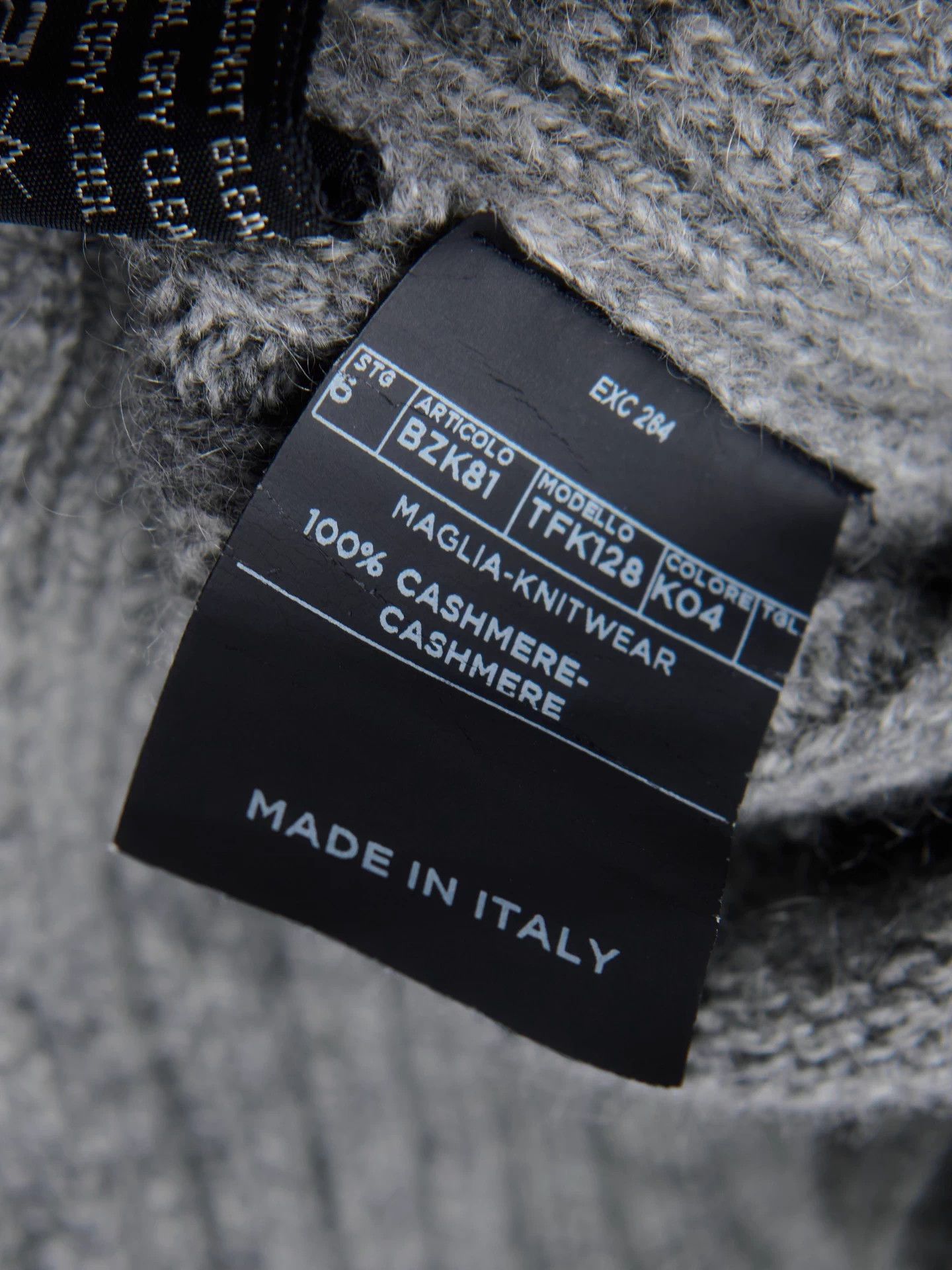 Tom Ford TOM FORD gray shawl collar cashmere knit single btn Size US L / EU 52-54 / 3 - 9 Thumbnail