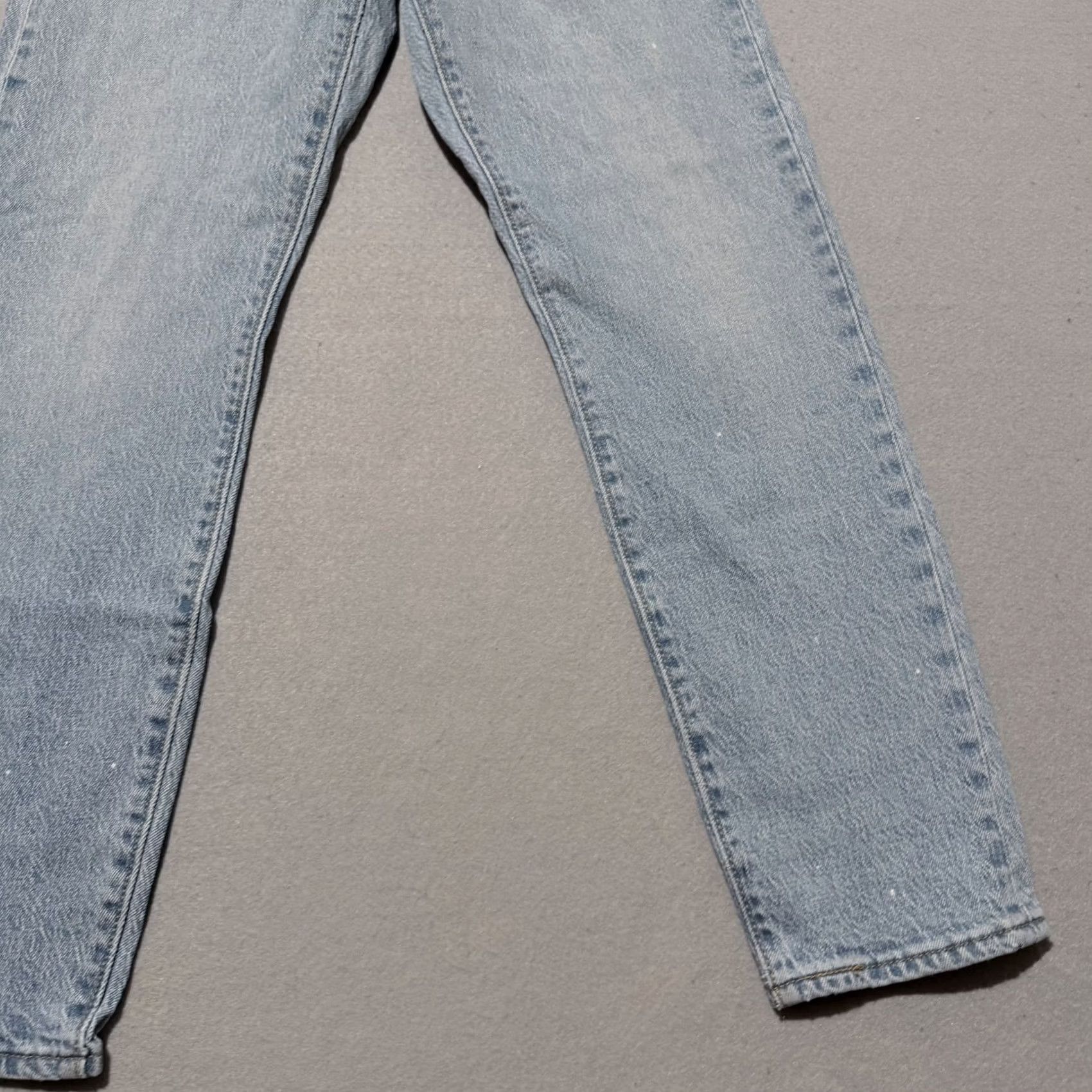 Levi's Levi's Jeans Women Blue Denim Mid Rise Button Fly Wedgie Straight 27 - 5-Pocket Design Denim, Regular Fit, Inseam 25.5 in, 90s City Theme - Womens Size 27" / US 4 / IT 40 - 6 Thumbnail