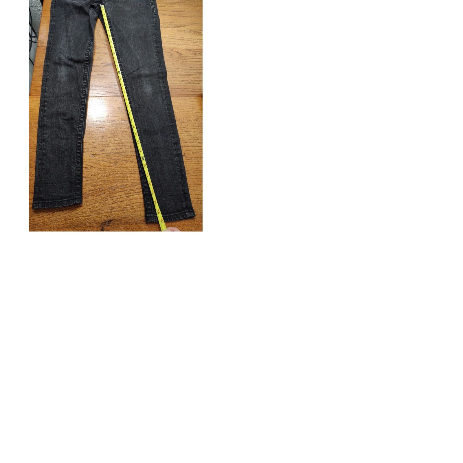 Miss Me Miss Me Skinny Jeans Black Womens 27 Inseam 31 Rhinestone Studded Embroidered 5-Pocket Denim Jeans Size 27" / US 4 / IT 40 - 9 Thumbnail