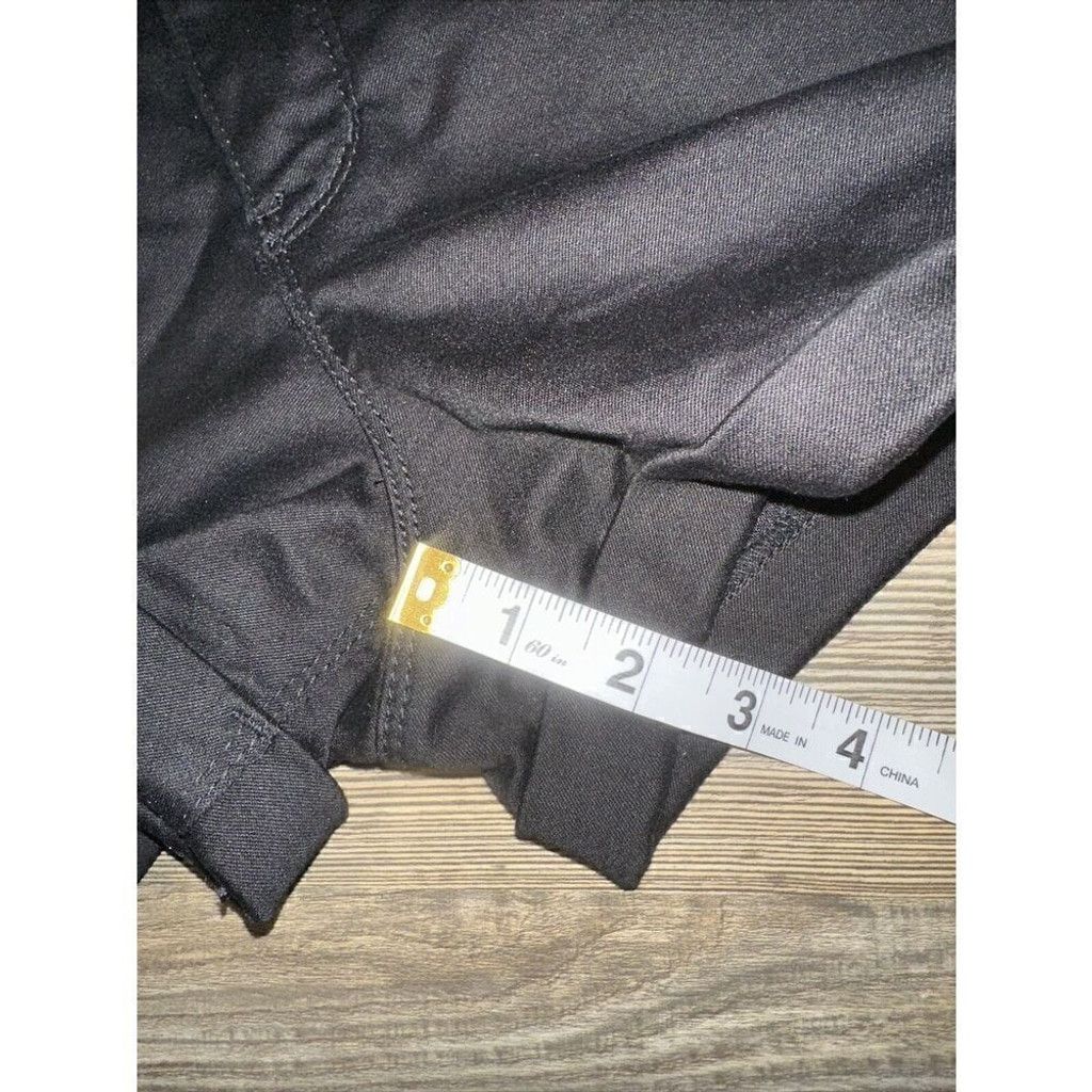 Nordstrom Tinsel Town Black Shorts. Size 25. Shim And Stretch. NWOT. 7 Size 25" / US 0 / IT 36 - 7 Thumbnail