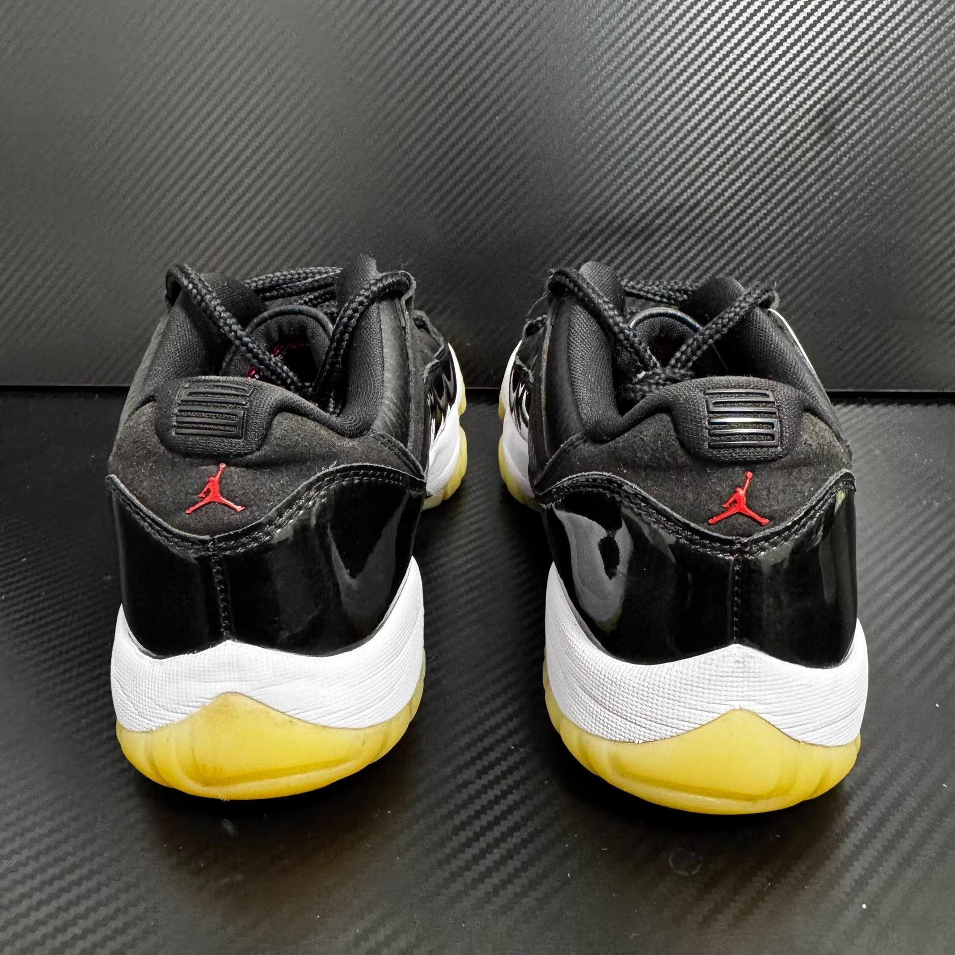 Nike Air Jordan 11 Retro Low 72-10 Q10 Size US 9 / EU 42 - 3 Thumbnail