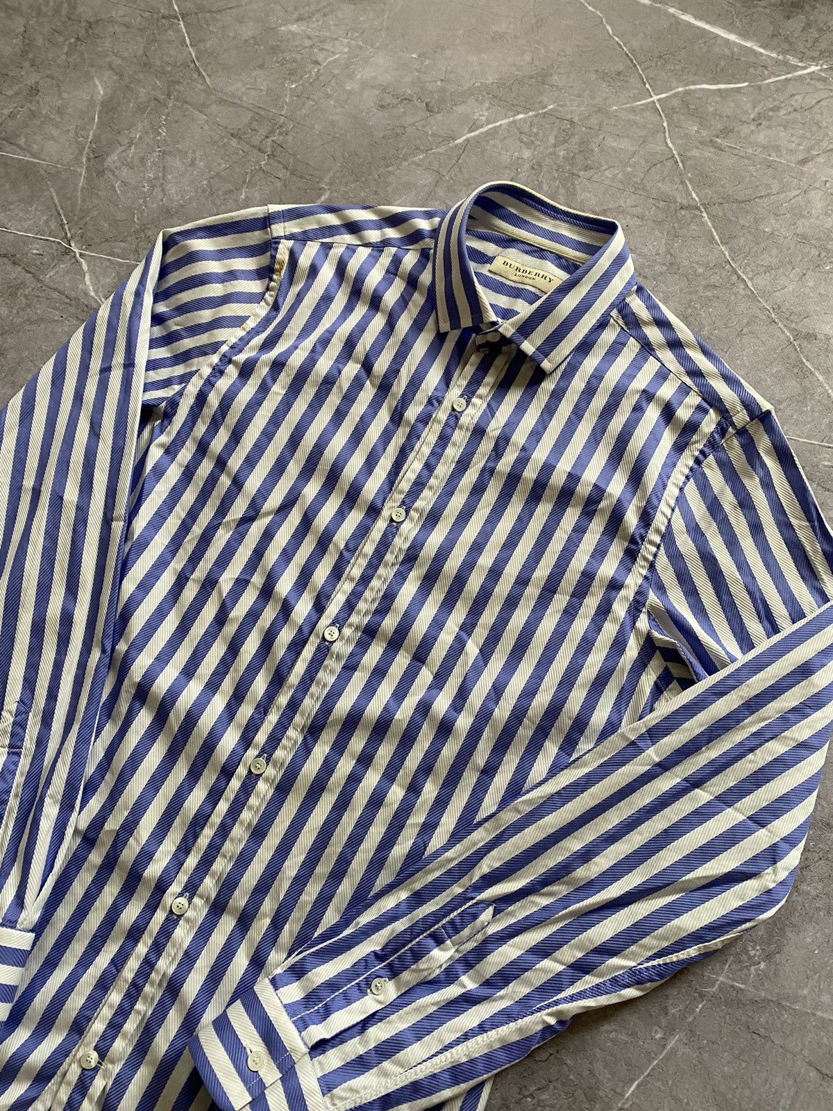 Burberry × Vintage Rare Y2K Burberry London Shirt Button Up Long sleeve Size US M / EU 48-50 / 2 - 3 Thumbnail