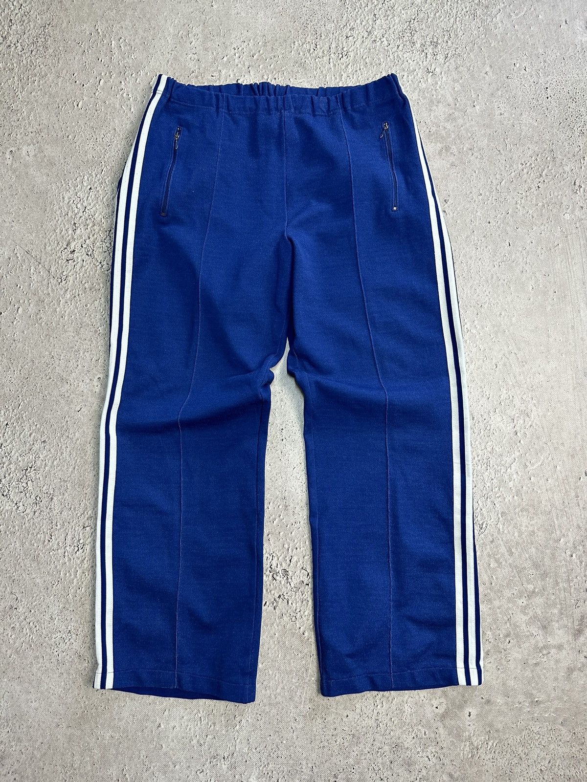 Adidas Vintage Adidas Originals Tracksuit Set Jacket Pants Y2K Size US L / EU 52-54 / 3 - 12 Thumbnail