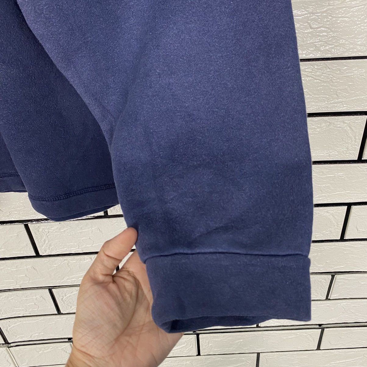 Quiksilver 📌Vintage Quicksilver Sweatshirt Sun Faded Design Size US L / EU 52-54 / 3 - 12 Thumbnail