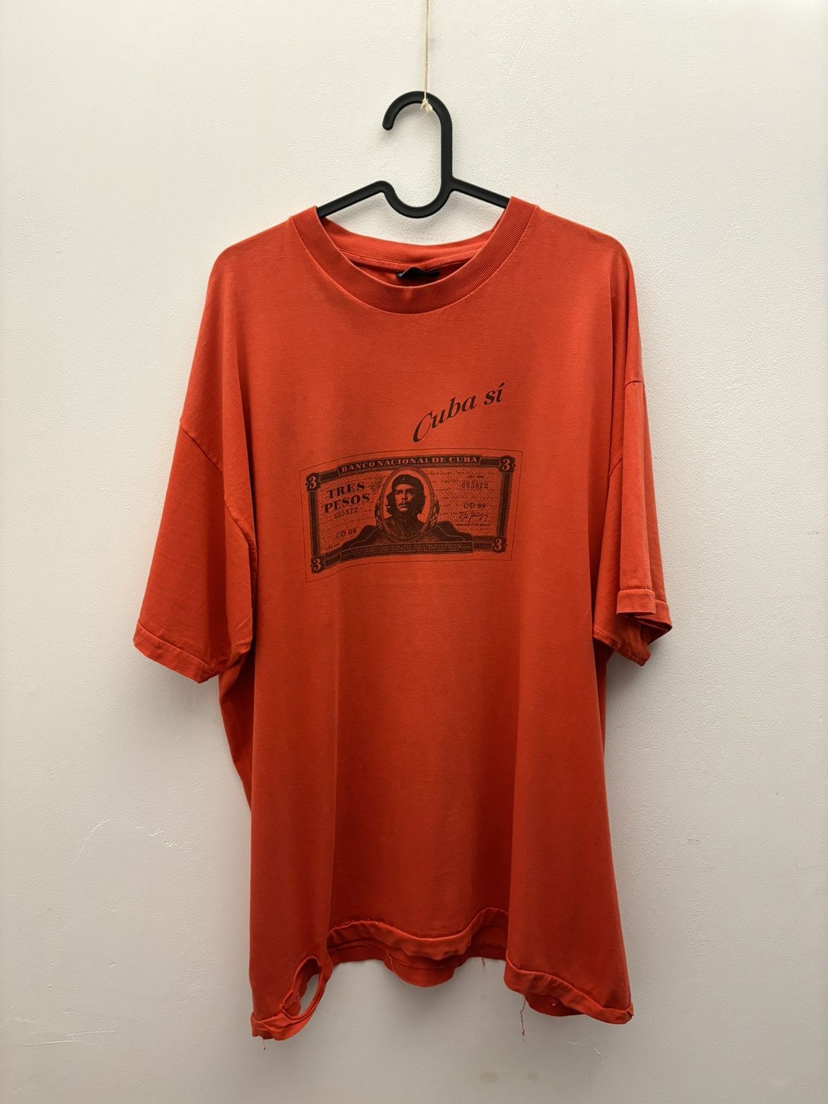 Vintage Vintage Che Guevara Singlestitch Cuba Si Pesos Art Tee Size US XL / EU 56 / 4 - 1 Thumbnail