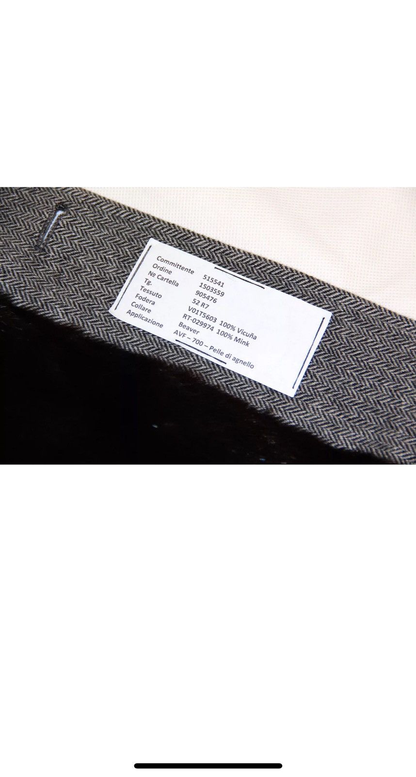 Kiton $57.000 Kiton 100% Vicuna Peru beaver mink coat. Size 52 7R Size US L / EU 52-54 / 3 - 5 Thumbnail