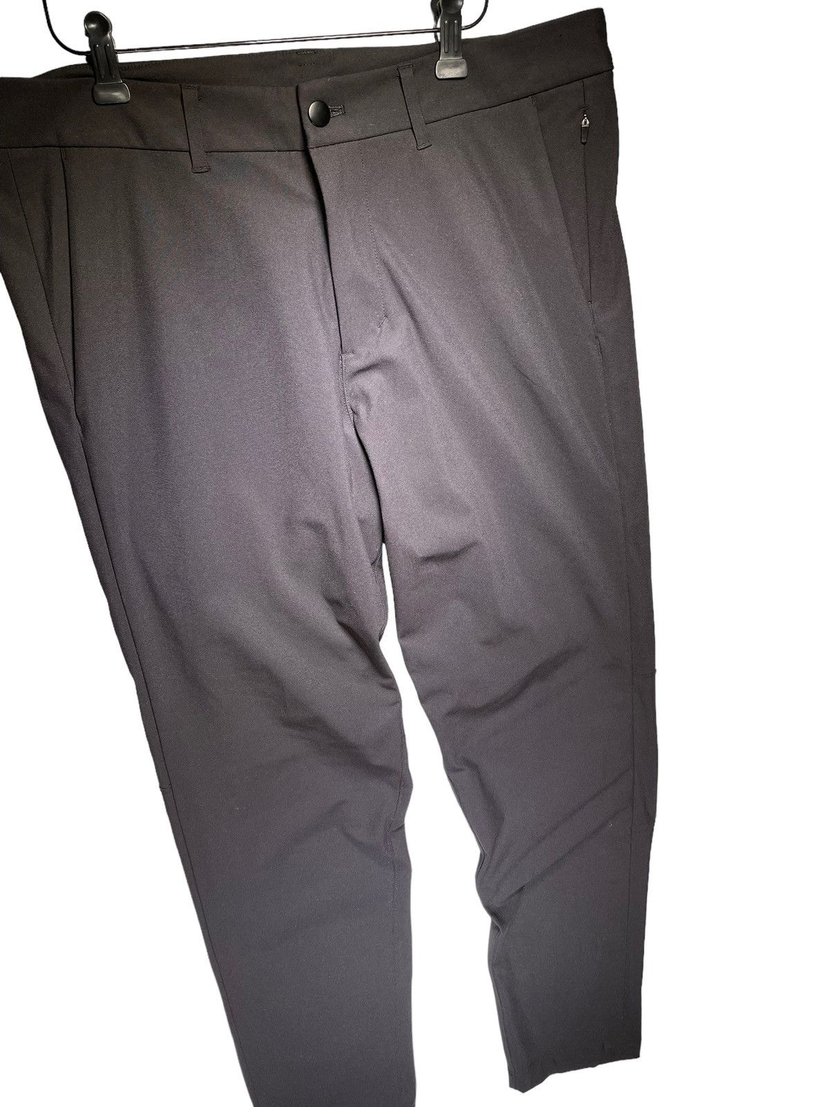 Lululemon Lululemon Commission Pant Slims Size US 34 / EU 50 - 1 Thumbnail