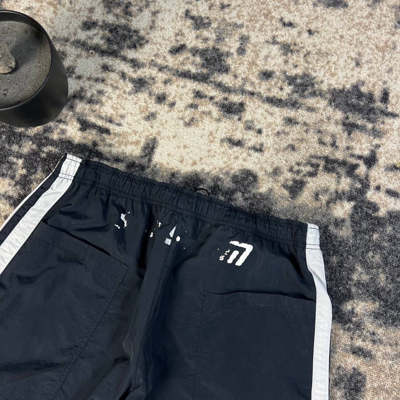 Japanese Brand Japanese Y2K Big Logo Nylon Parachute Track Pants Size US 30 / EU 46 - 10 Thumbnail