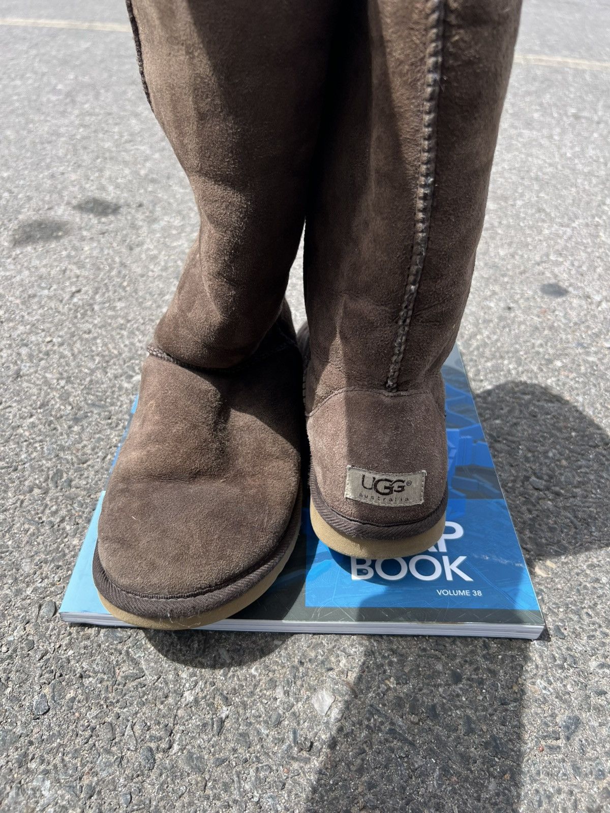 Ugg Ugg Classic Tall Australia Brown Sheepskin Womens Size 9 Size US 9 / IT 39 - 4 Thumbnail