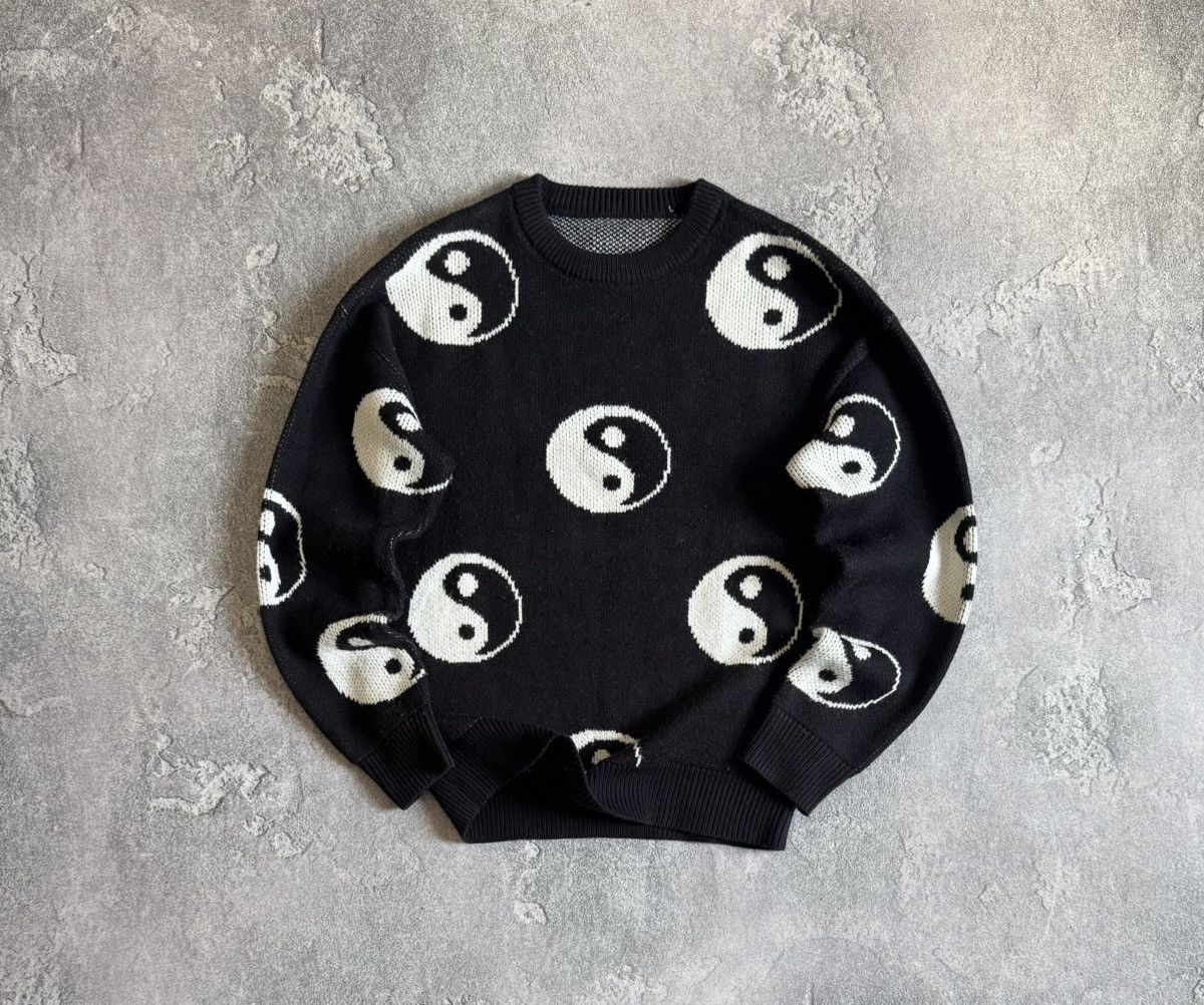 Japanese Brand Retro vintage Yin and Yang ☯️ sweater pullover knitwear y2K Size US M / EU 48-50 / 2 - 1 Thumbnail