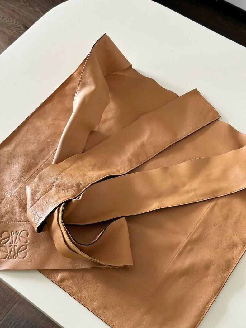 Loewe loewe Milk tea poster shoulder bag 2503-Nextarrow Size ONE SIZE - 6 Thumbnail