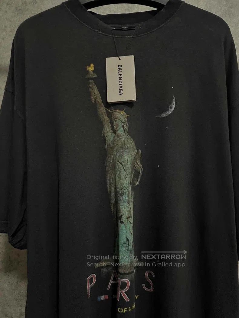 Balenciaga Balenciaga Statue of Liberty Distressed T-shirt. Size US XL / EU 56 / 4 - 2 Thumbnail