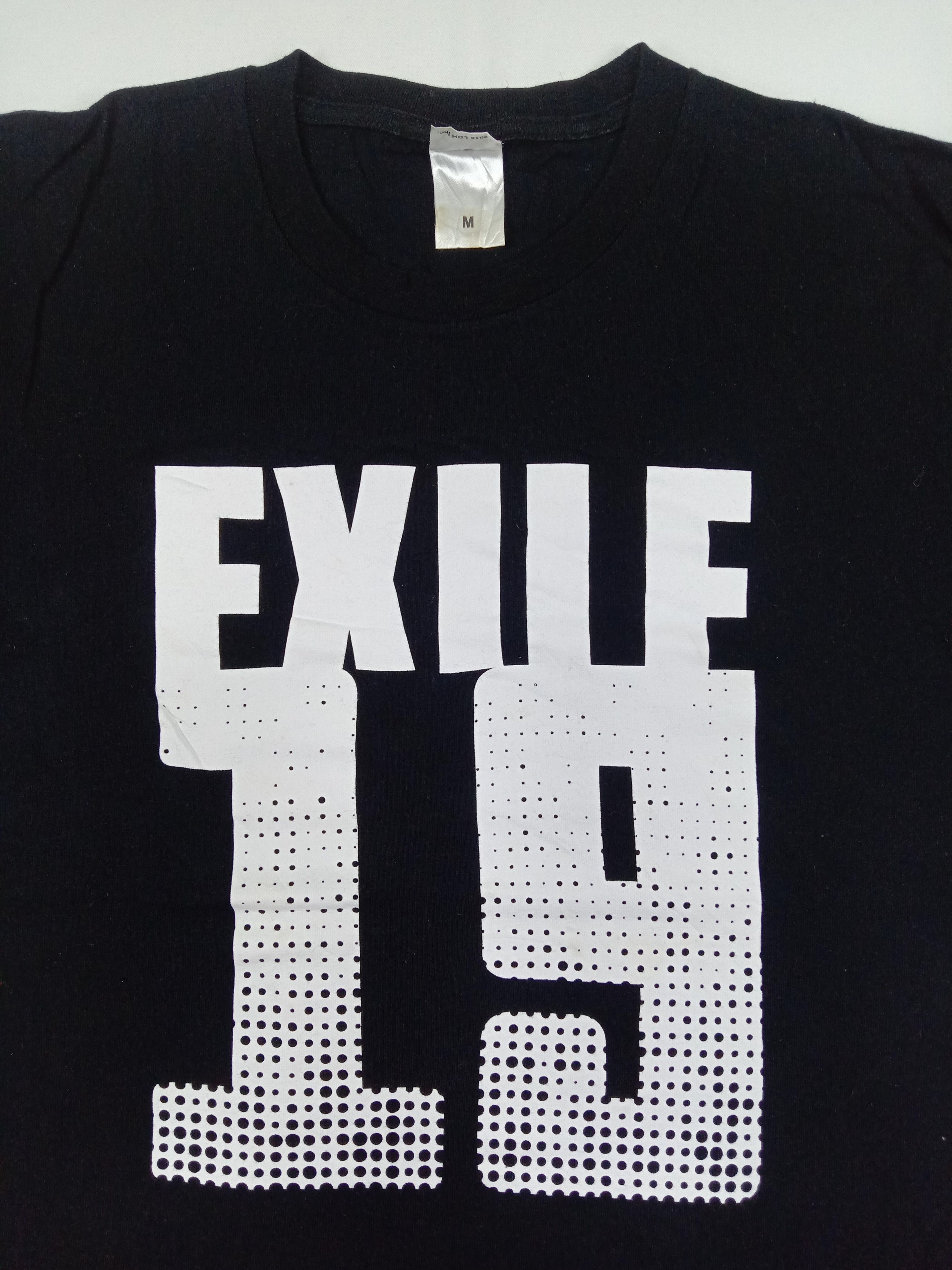 Band Tees Vintage Exile Amazing World Live Tour 2015 T Shirt Size US M / EU 48-50 / 2 - 2 Thumbnail