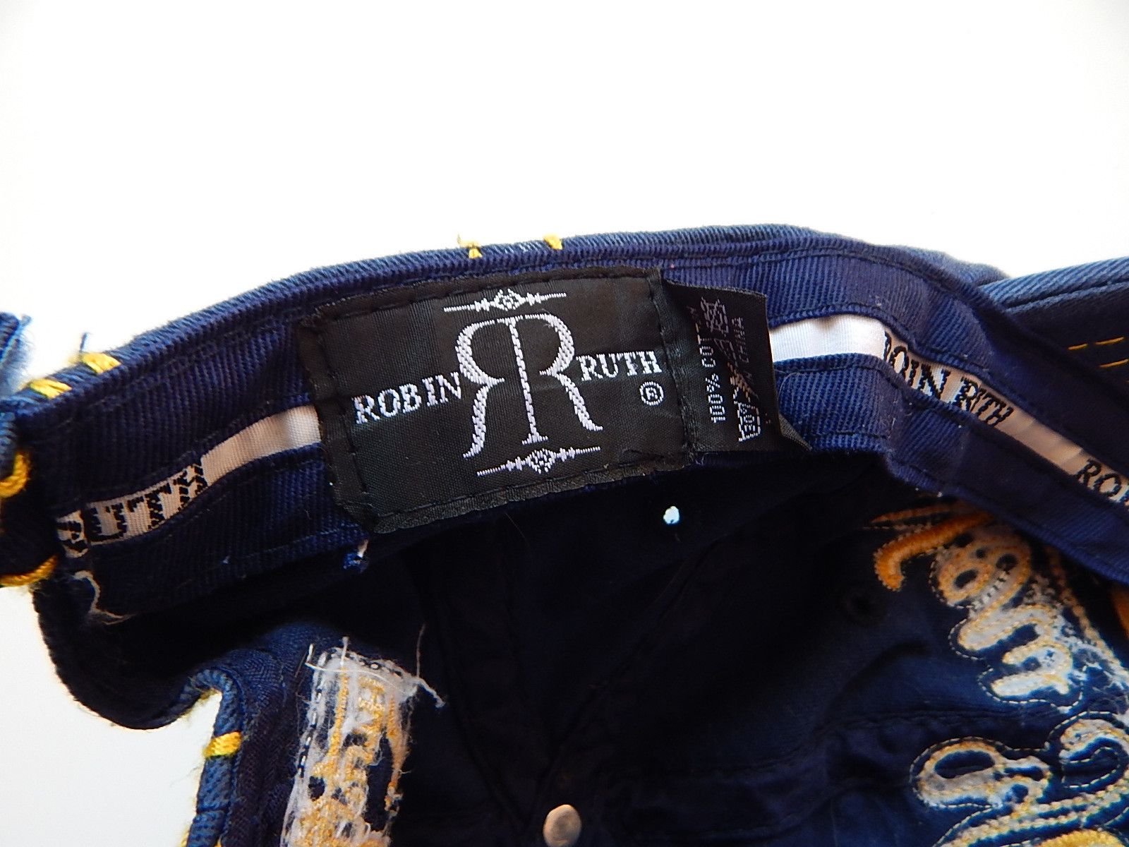 Robin Ruth vintage robin ruth new york city patch distressed hat Size ONE SIZE - 5 Thumbnail