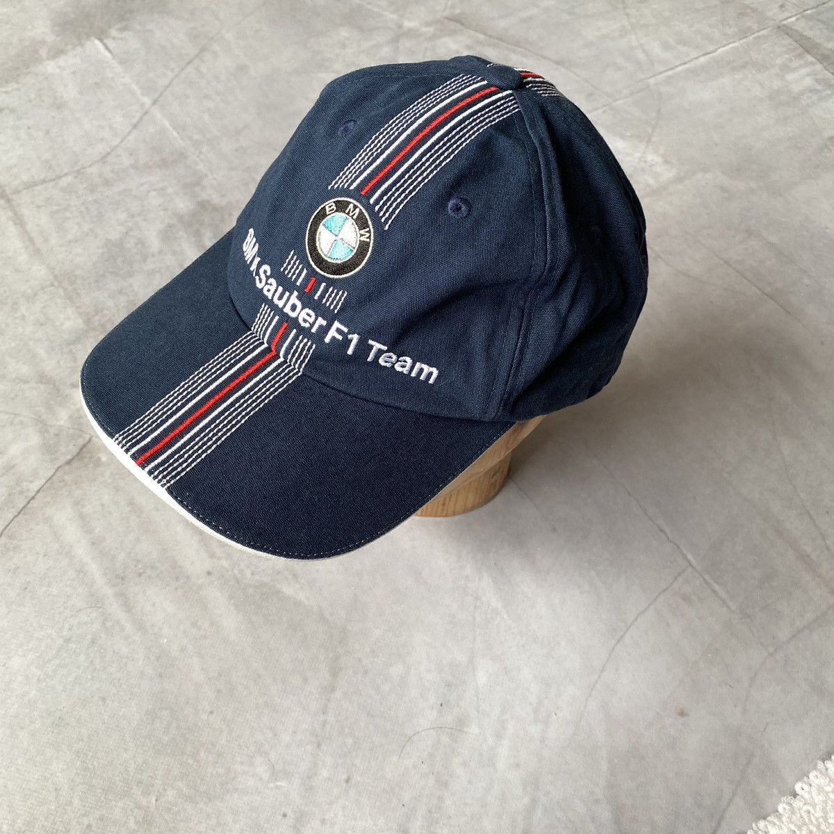 Vintage Rare BMW Sauber F1 Team Racing Cap Formula One NASCAR Top Size ONE SIZE - 1 Thumbnail