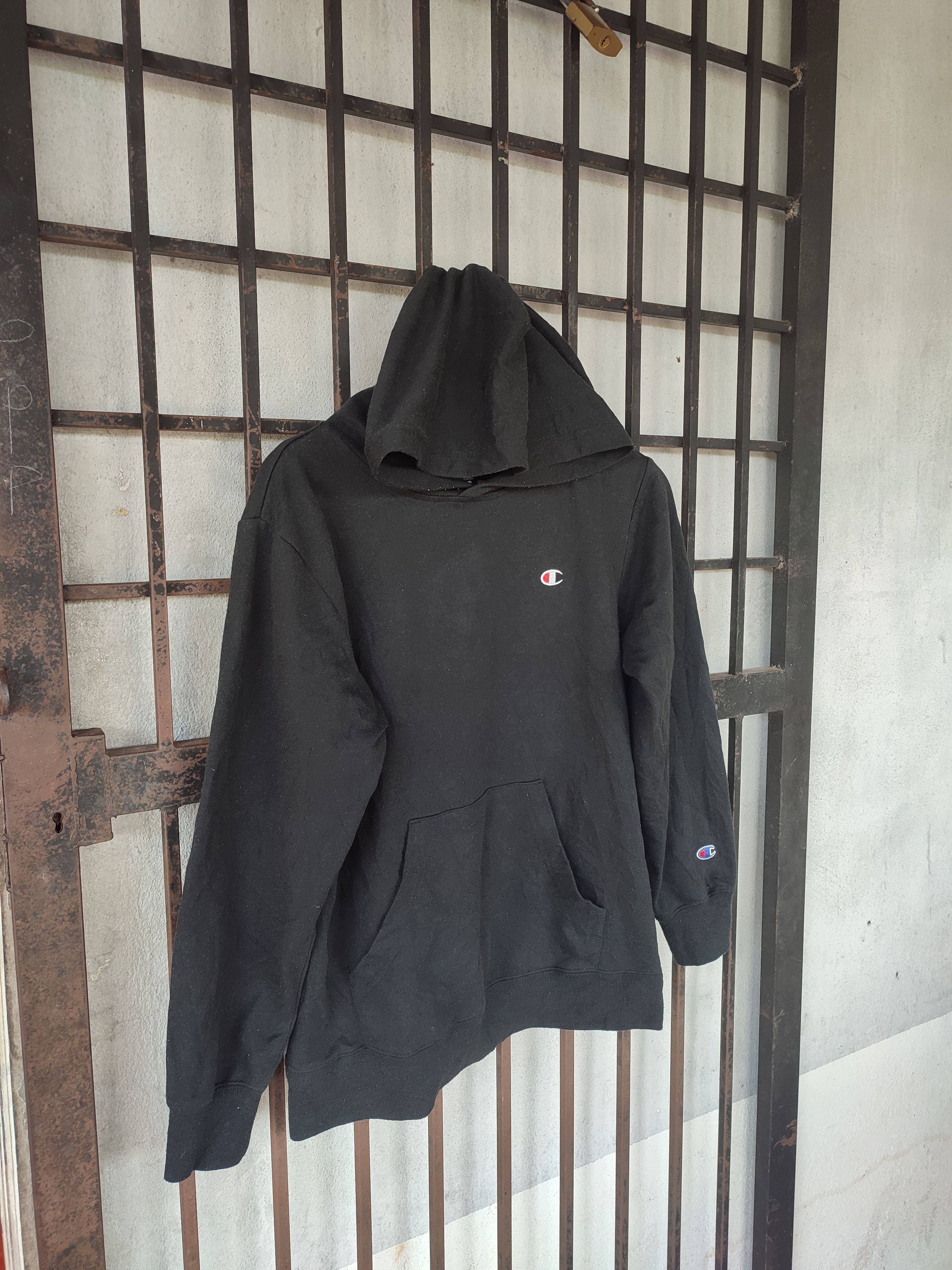 Champion × Designer 💥Rare💥 Champion Small Logo Hoodie Size US M / EU 48-50 / 2 - 5 Thumbnail