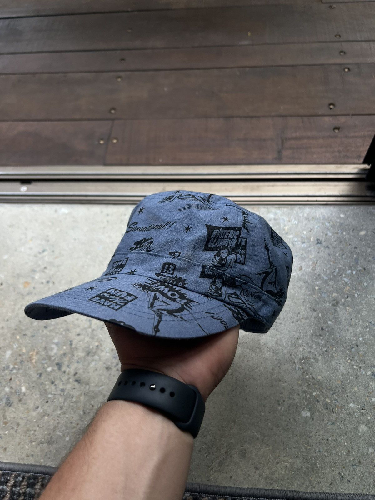Hysteric Glamour HYSTERIC GLAMOUR COMICS PIN UP 5 PANEL CAP ARCHIVE Size ONE SIZE - 1 Thumbnail