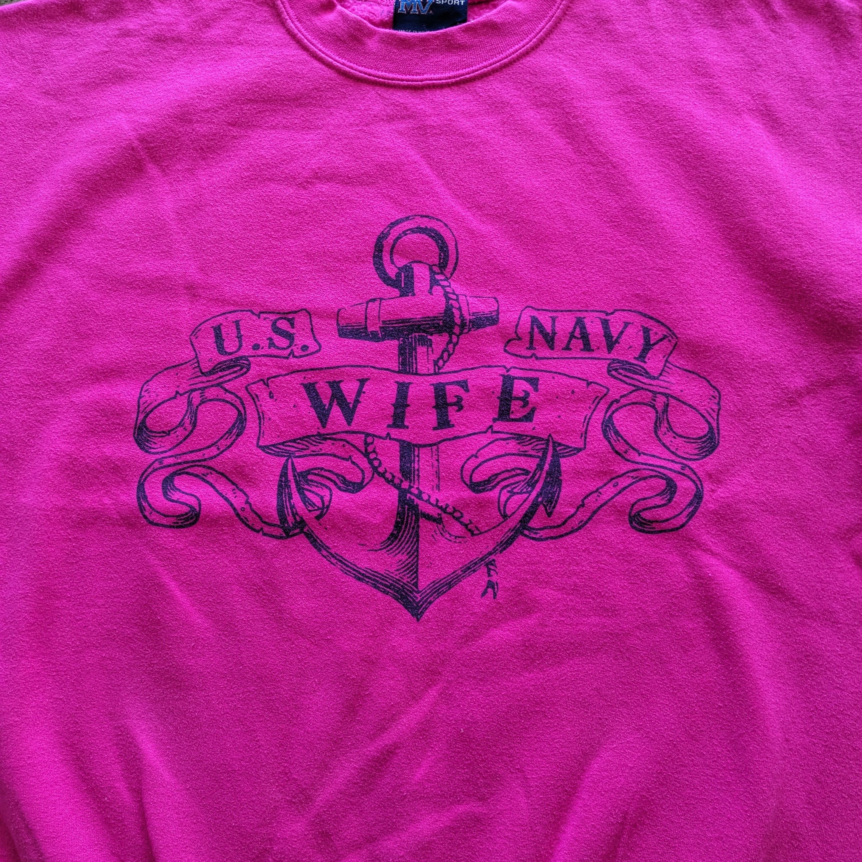 Other Vintage U.S NAVY WIFE Crewneck Sweatshirt Size US M / EU 48-50 / 2 - 2 Thumbnail