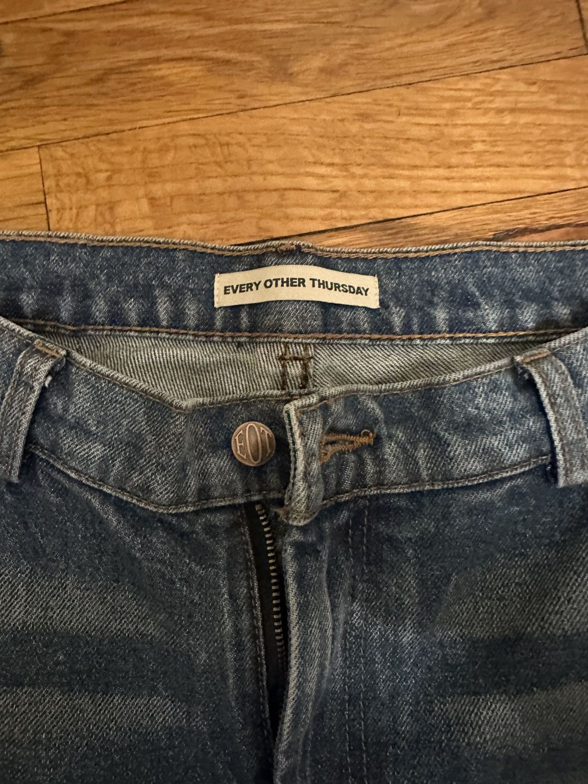 Every Other Thursday Four pocket denim Size US 34 / EU 50 - 2 Thumbnail