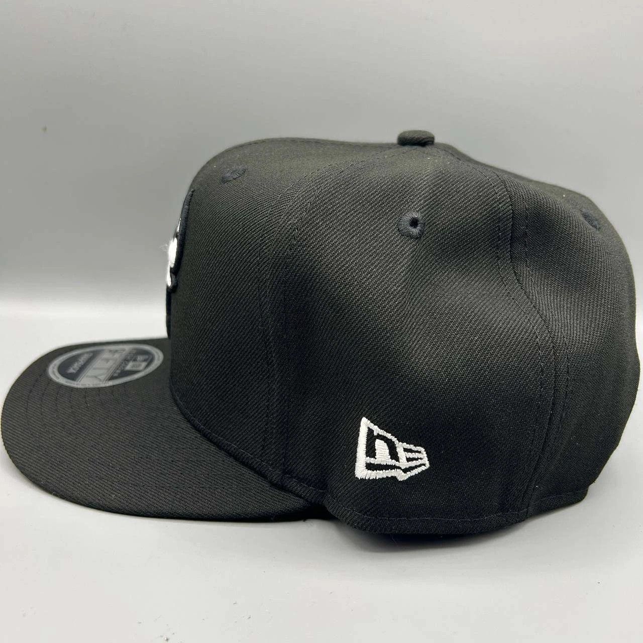 New Era Chicago Bulls Hat Men Black Snap Back Cap New High Crown Size ONE SIZE - 7 Thumbnail