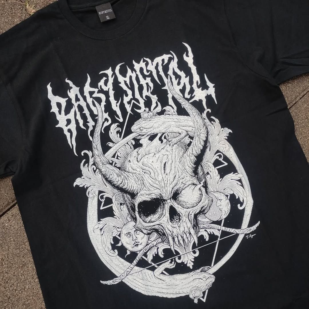 Band Tees BABYMETAL METAL BARBATOS 2019 Brand New Tee Size US XL / EU 56 / 4 - 6 Thumbnail