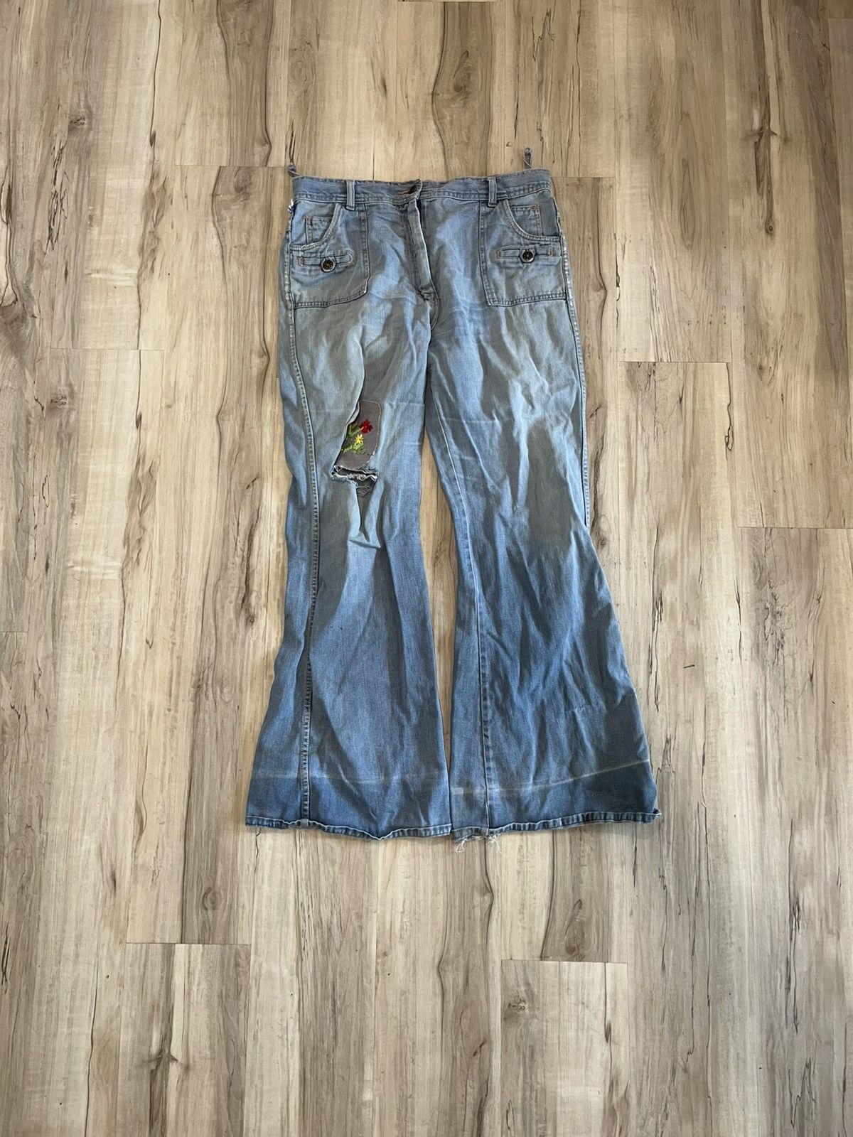 Vintage Bell bottom jeans wide leg vintage 70s Size US 33 - 1 Thumbnail