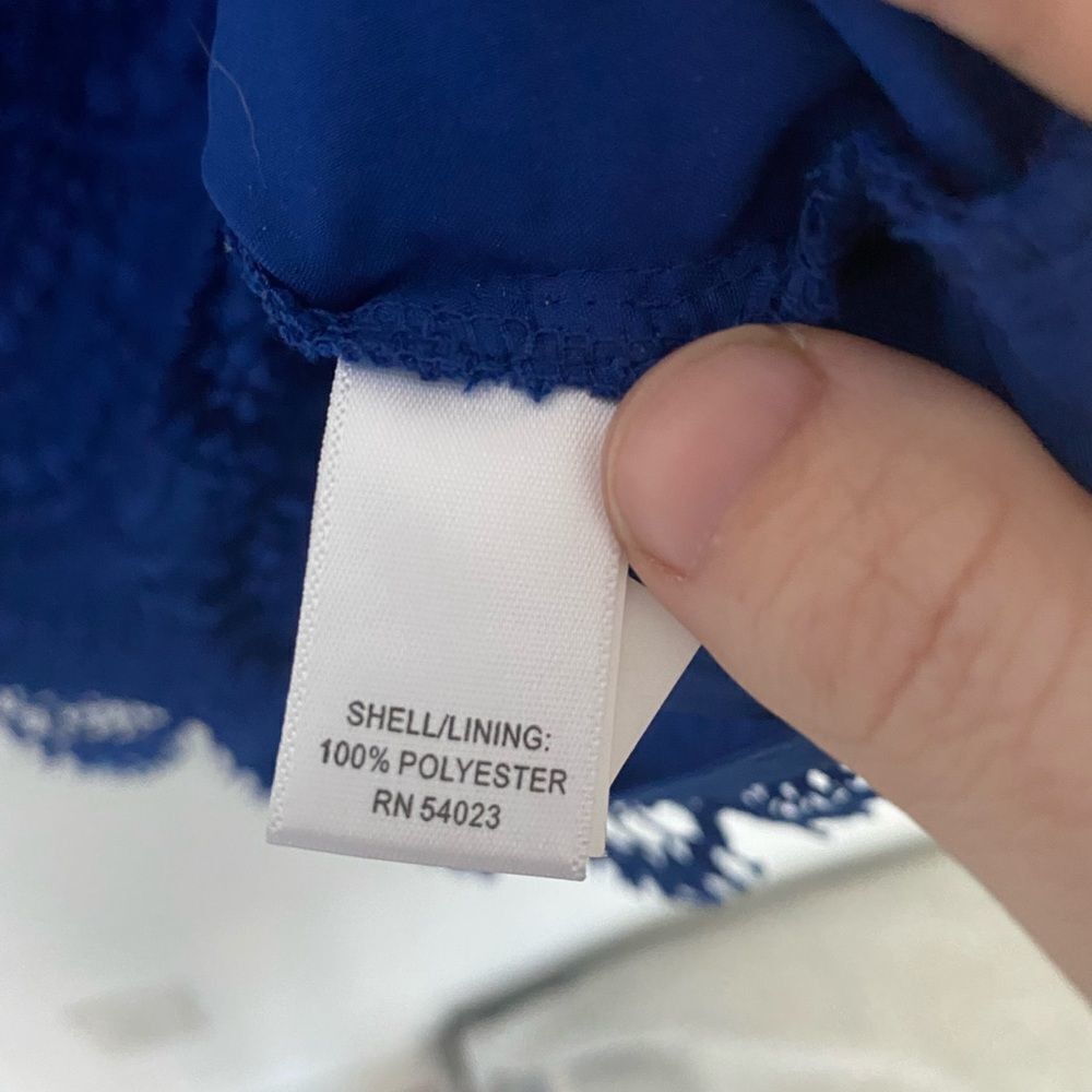 Banana Republic Banana Republic 4P Petite Royal Blue Crochet Lace Top – Line Size S / US 4 / IT 40 - 4 Thumbnail