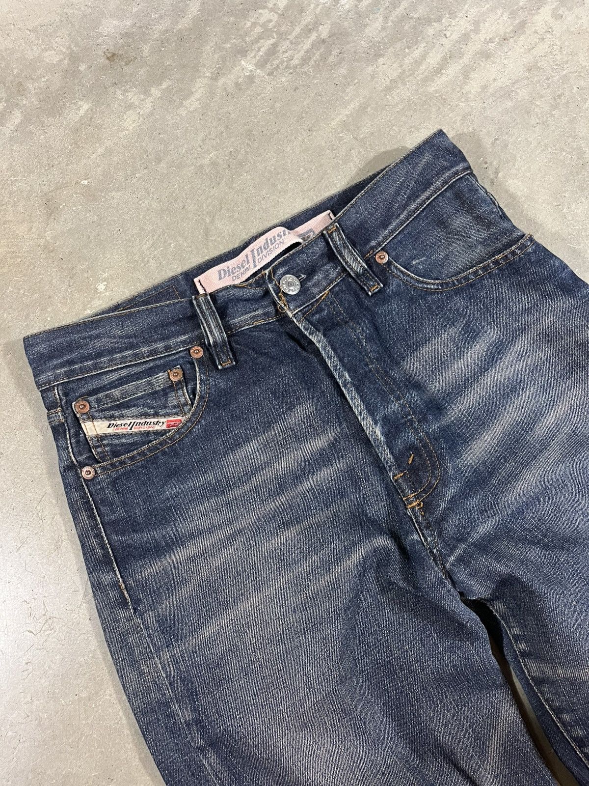Diesel Vintage Y2K Diesel Straight Leg Faded Blue Jeans 28x31 Size US 28 / EU 44 - 3 Thumbnail