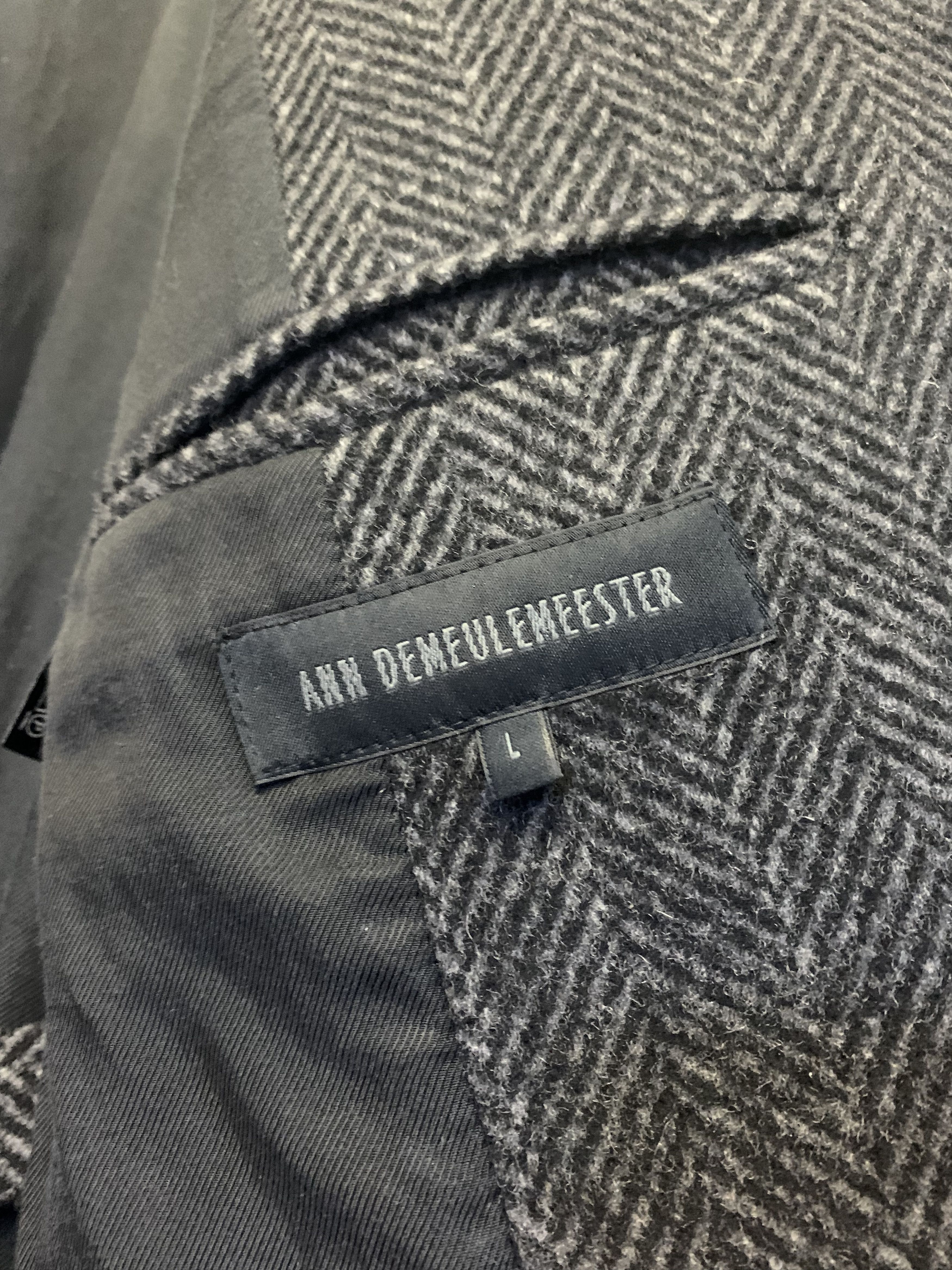 Ann Demeulemeester Ann Demeulemeester Black/Grey herringbone wool coat Size US L / EU 52-54 / 3 - 6 Thumbnail