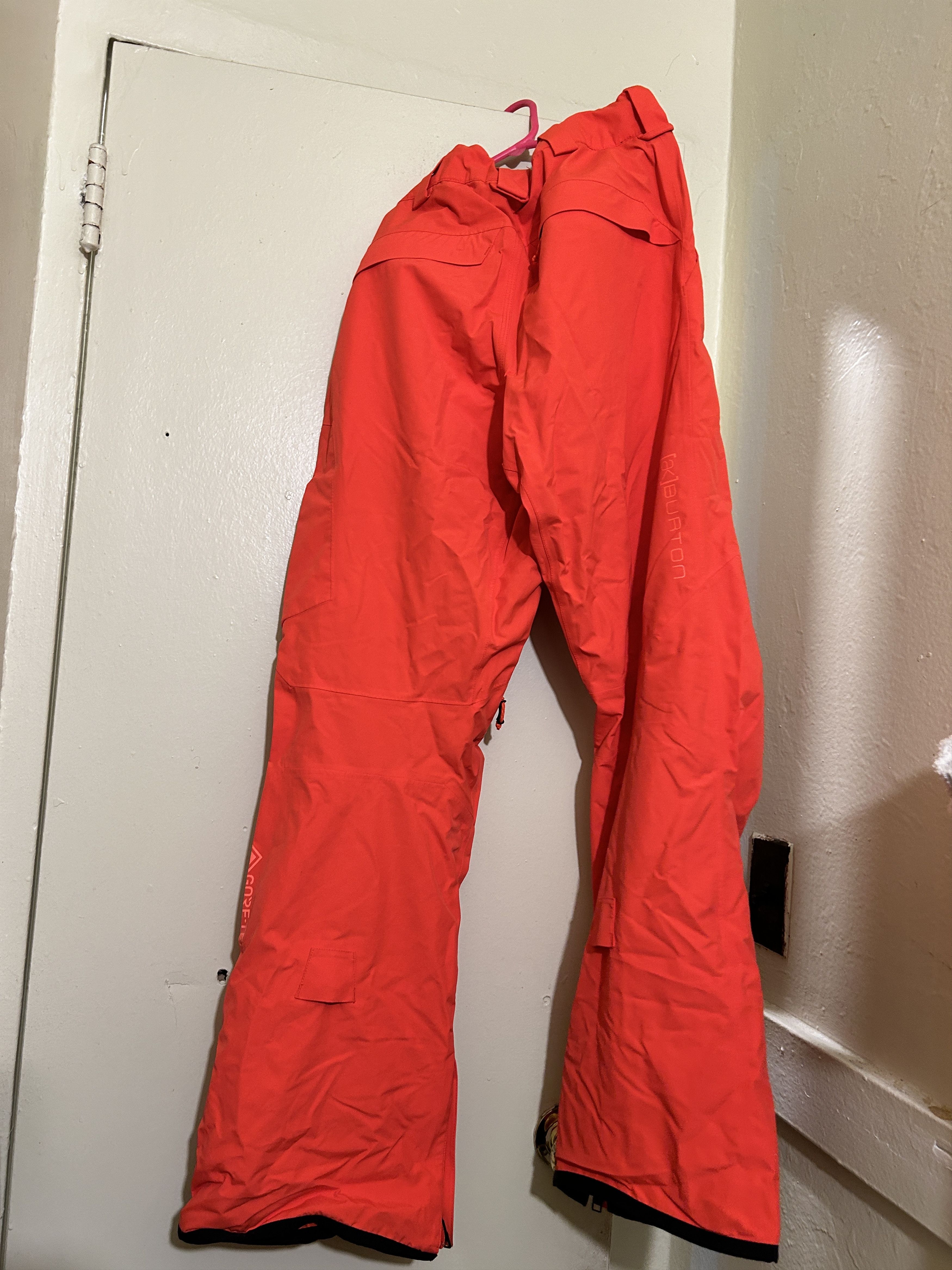 Burton [ak] Cyclic GORE‑TEX Snowboarding Trousers red Size US 30 / EU 46 - 5 Thumbnail