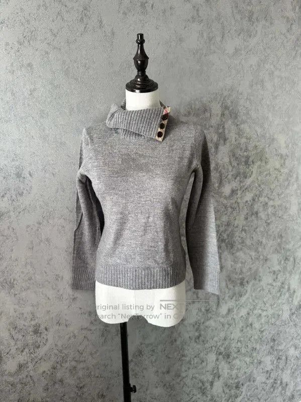 Burberry Gray Wool Blend Women's Knit Sweater.