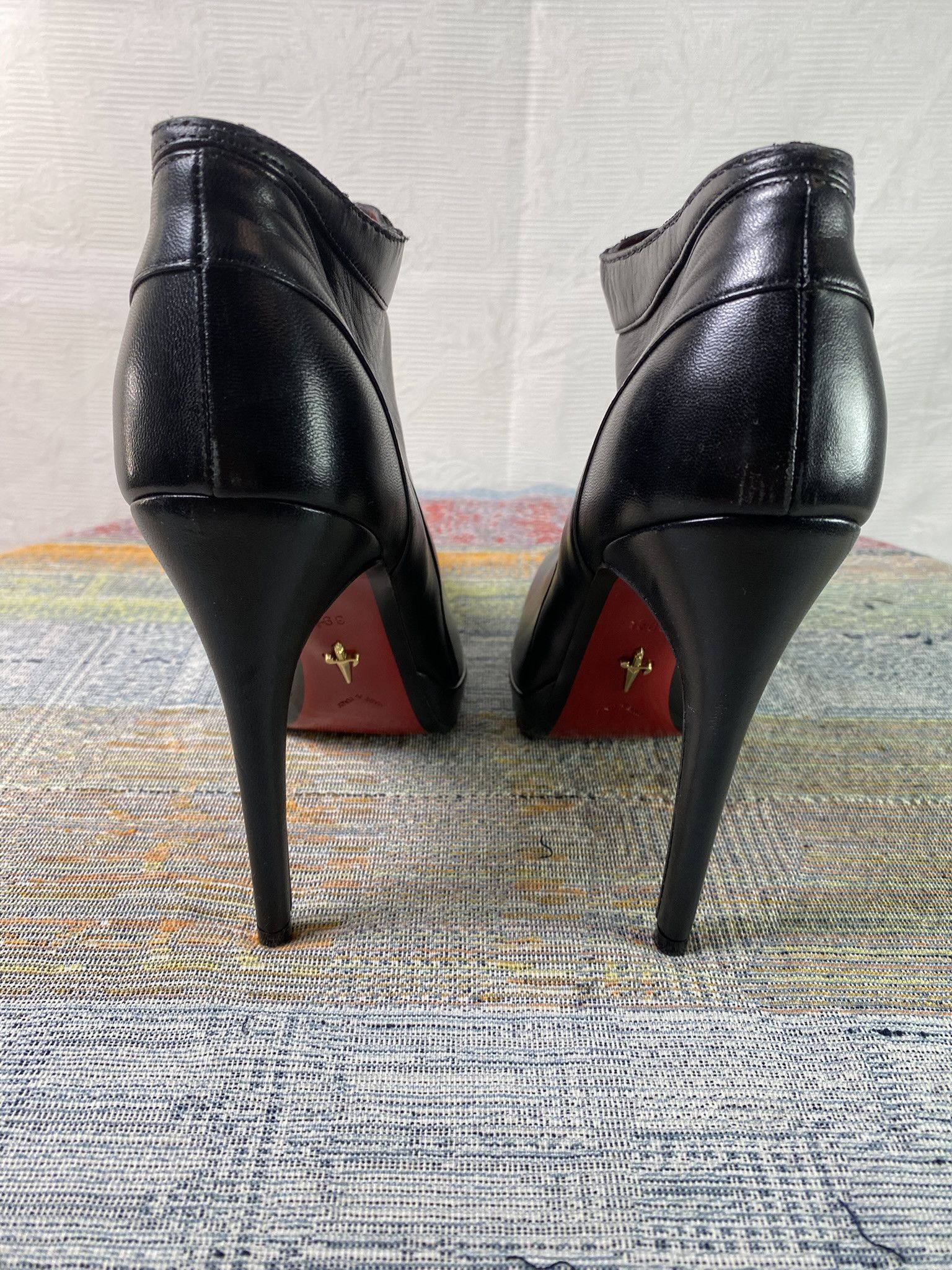Other Cesare Paciotti Black Leather Ankle Boots EU 39.5 US 9.5 Size US 9.5 / IT 39.5 - 3 Thumbnail