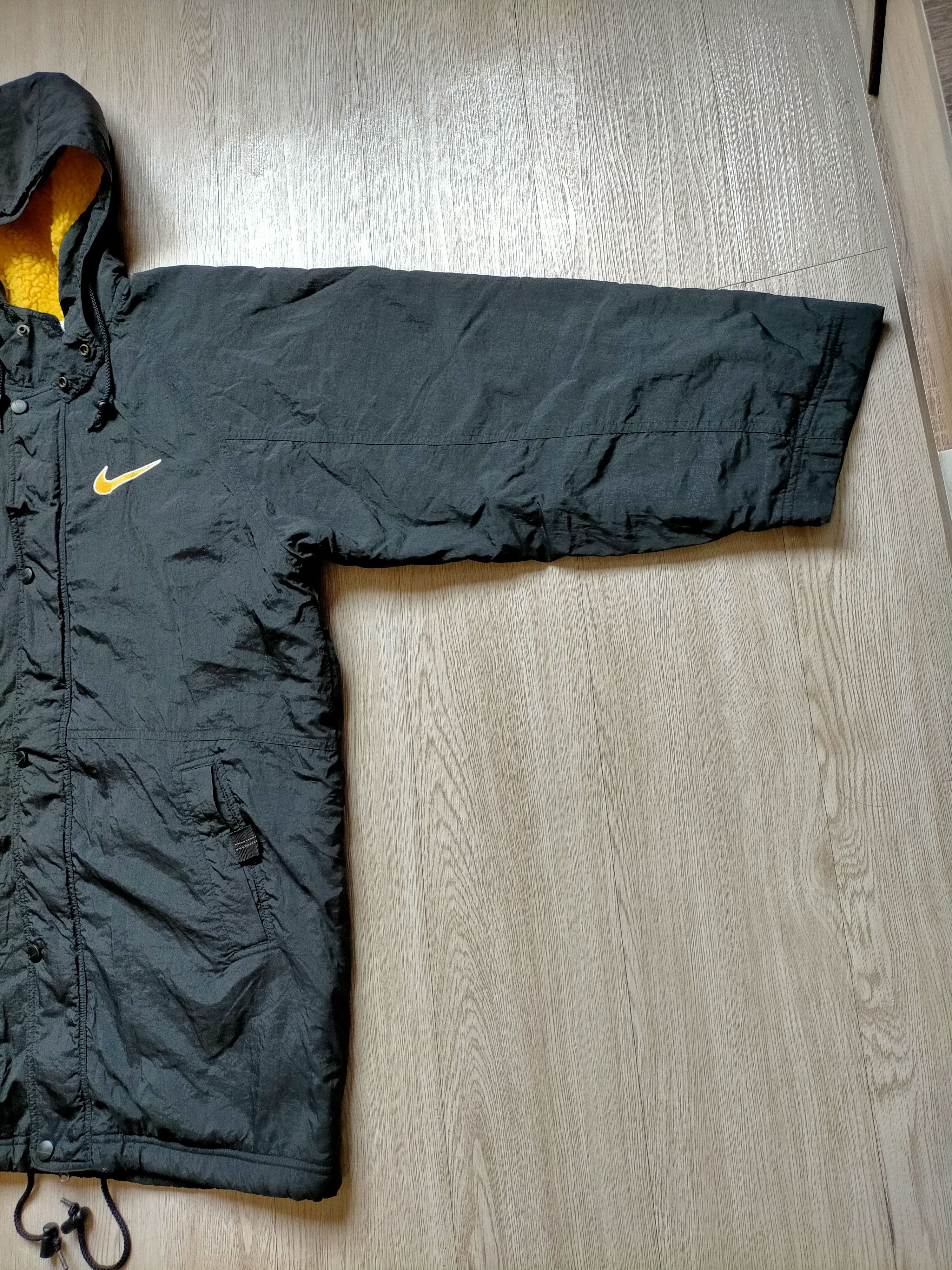 Nike Vintage 90s Nike Swoosh Long jacket Size US L / EU 52-54 / 3 - 6 Thumbnail