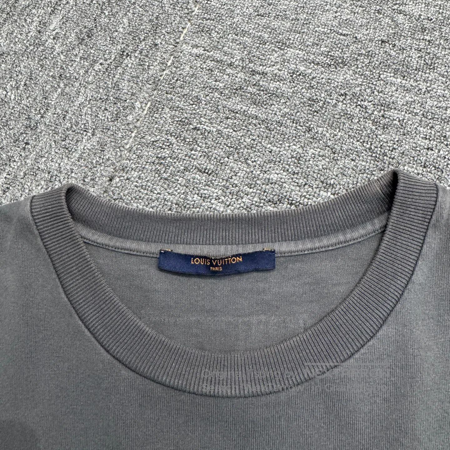 Louis Vuitton #REF! Size US M / EU 48-50 / 2 - 5 Thumbnail
