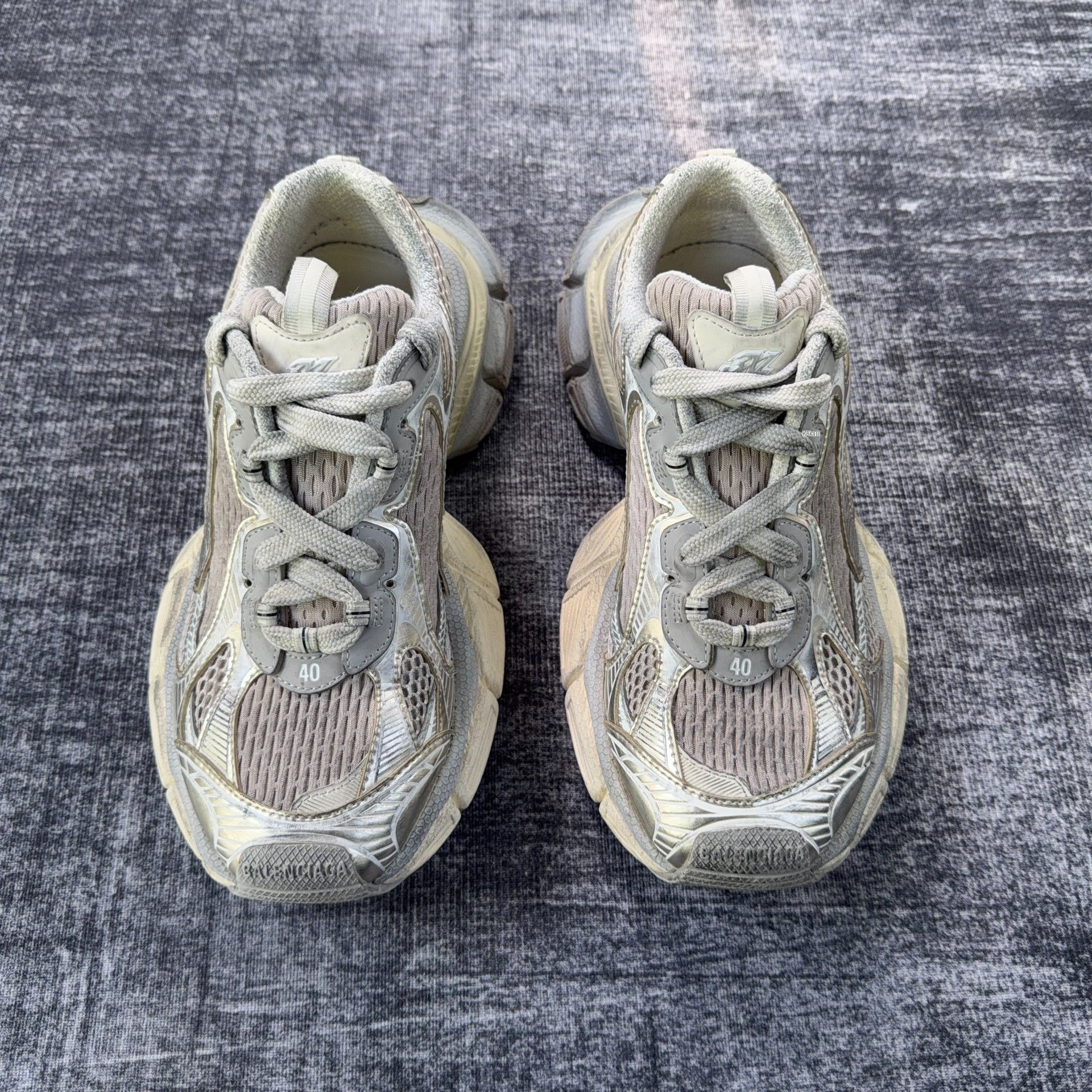 Balenciaga Balenciaga 3XL Distressed Gold Dad Shoes Size US 7 / EU 40 - 2 Thumbnail