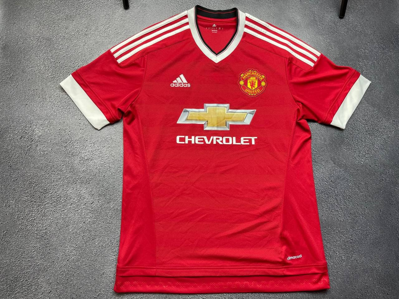 Adidas Manchester United 2015/2016 Adidas Home Shirt Size M Size US M / EU 48-50 / 2 - 1 Thumbnail