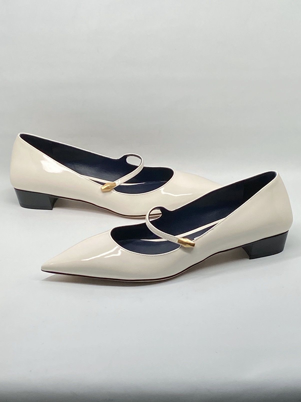 Jimmy Choo Jimmy Choo Carolyn Leather Mary Jane Flats size 39.5 Size US 9.5 / IT 39.5 - 4 Thumbnail