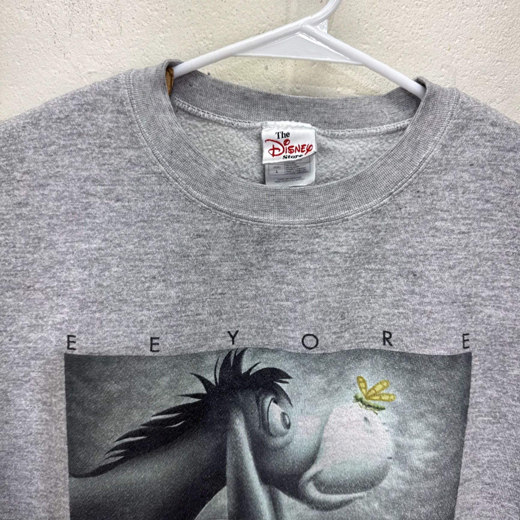 Disney VINTAGE Disney Eeyore Sweatshirt Crewneck Unisex Adults Gray 90s Art Butterfly Cartoon Graphic Print Heavyweight Cotton Polyester Disney Store Size US L / EU 52-54 / 3 - 5 Thumbnail