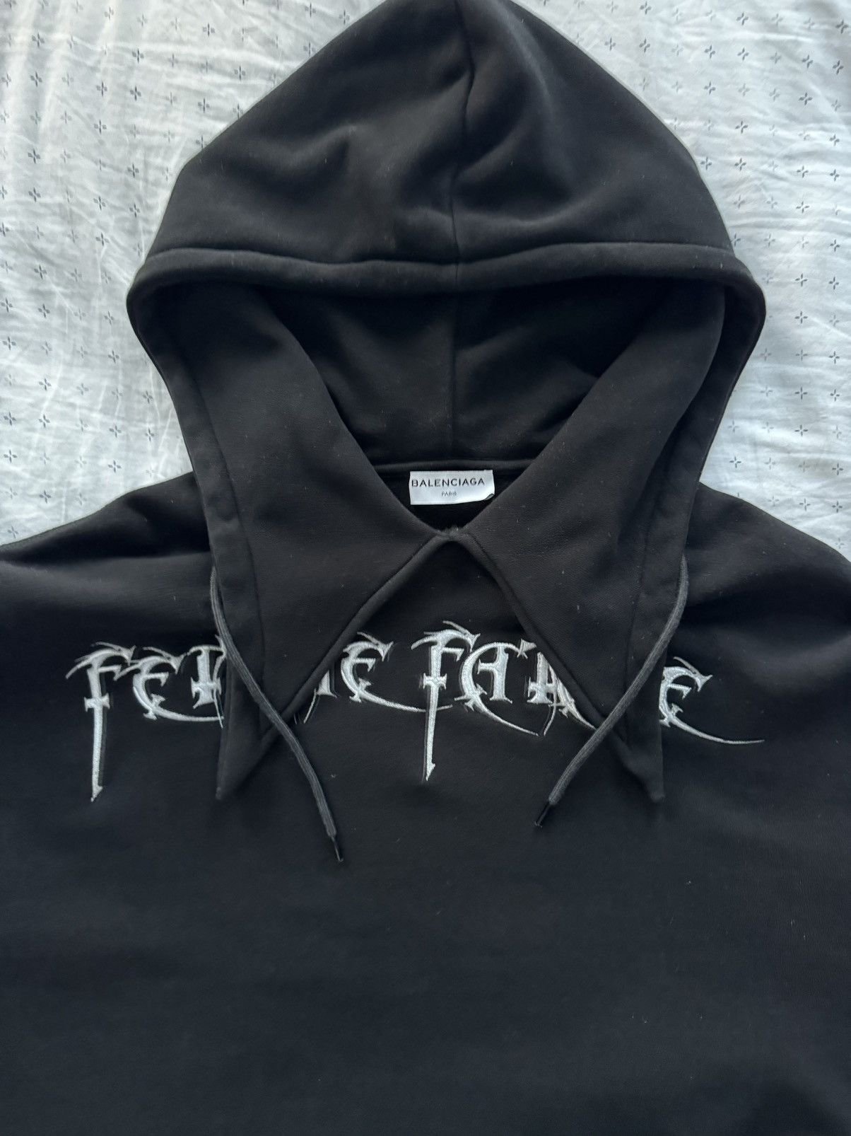 Balenciaga Balenciaga “Femme Fatale” Hoodie Size US M / EU 48-50 / 2 - 12 Thumbnail