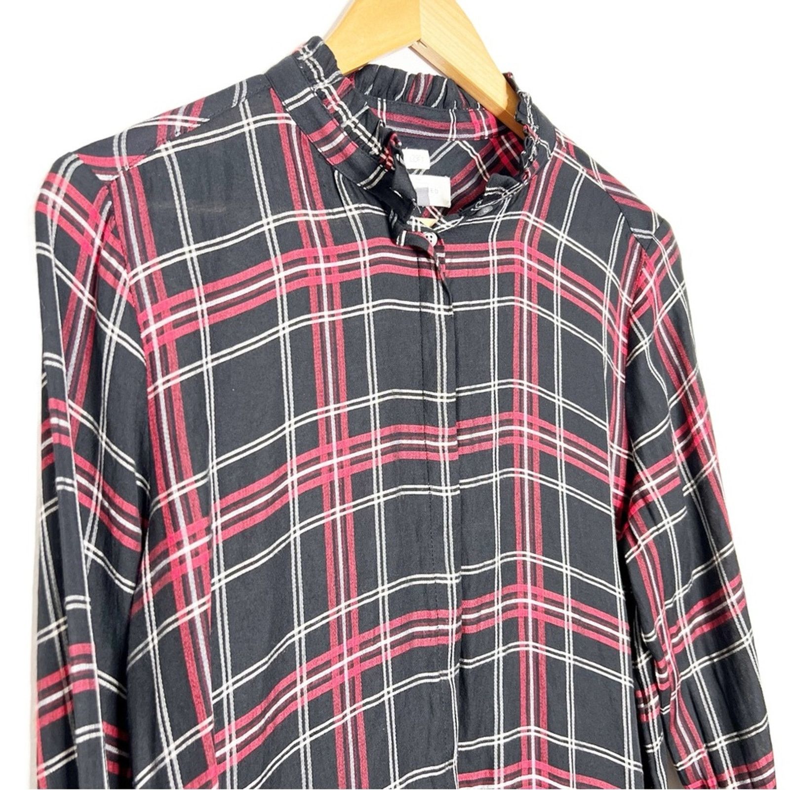Loft Loft Women’s Petite Plaid Button Down Flannel Ruffle Shirt Size L / US 10 / IT 46 - 5 Thumbnail