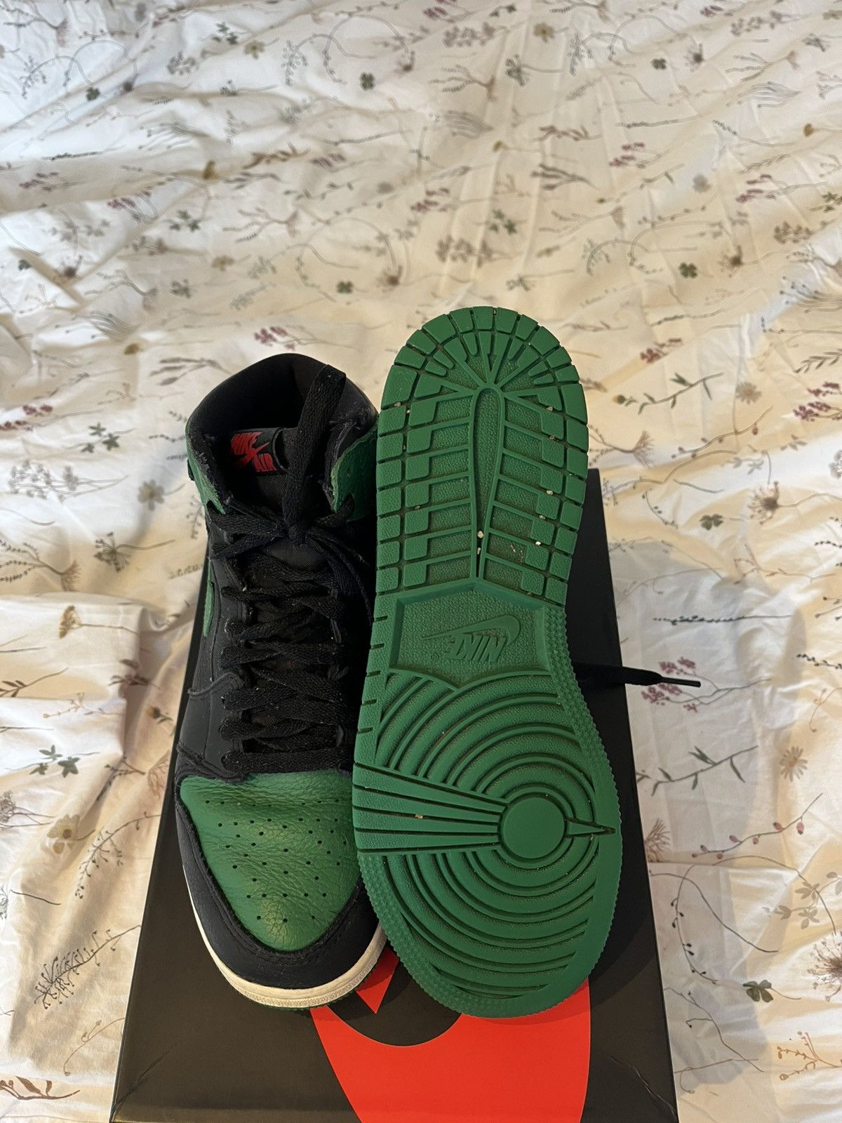 Nike Jordan 1 high pine green🌲 Size US 7.5 / IT 37.5 - 6 Thumbnail