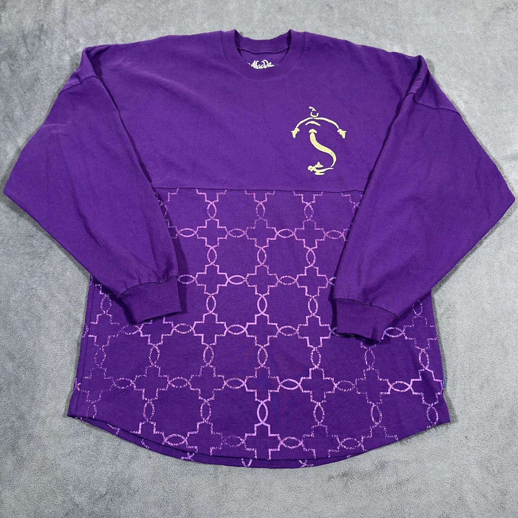 Disney VINTAGE? No — Disney Aladdin Spirit Jersey Shirt Womens XS Long Sleeve Genie Glitter Graphic Crew Neck Purple Size XS / US 0-2 / IT 36-38 - 2 Thumbnail