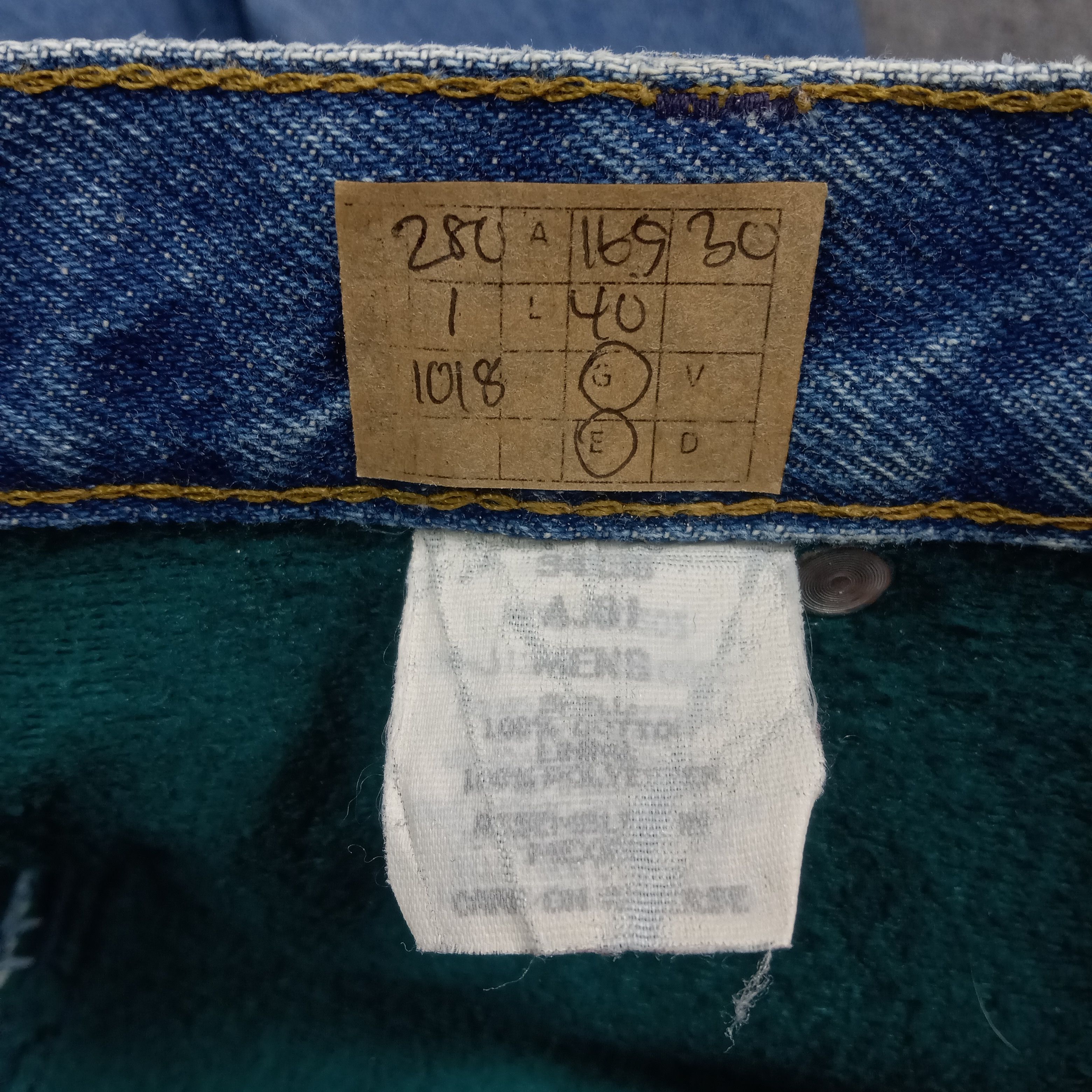 L.L. Bean L.L. Bean American Outdoor Fleece Lined Denim Jeans C280N1 Size US 33 - 13 Thumbnail