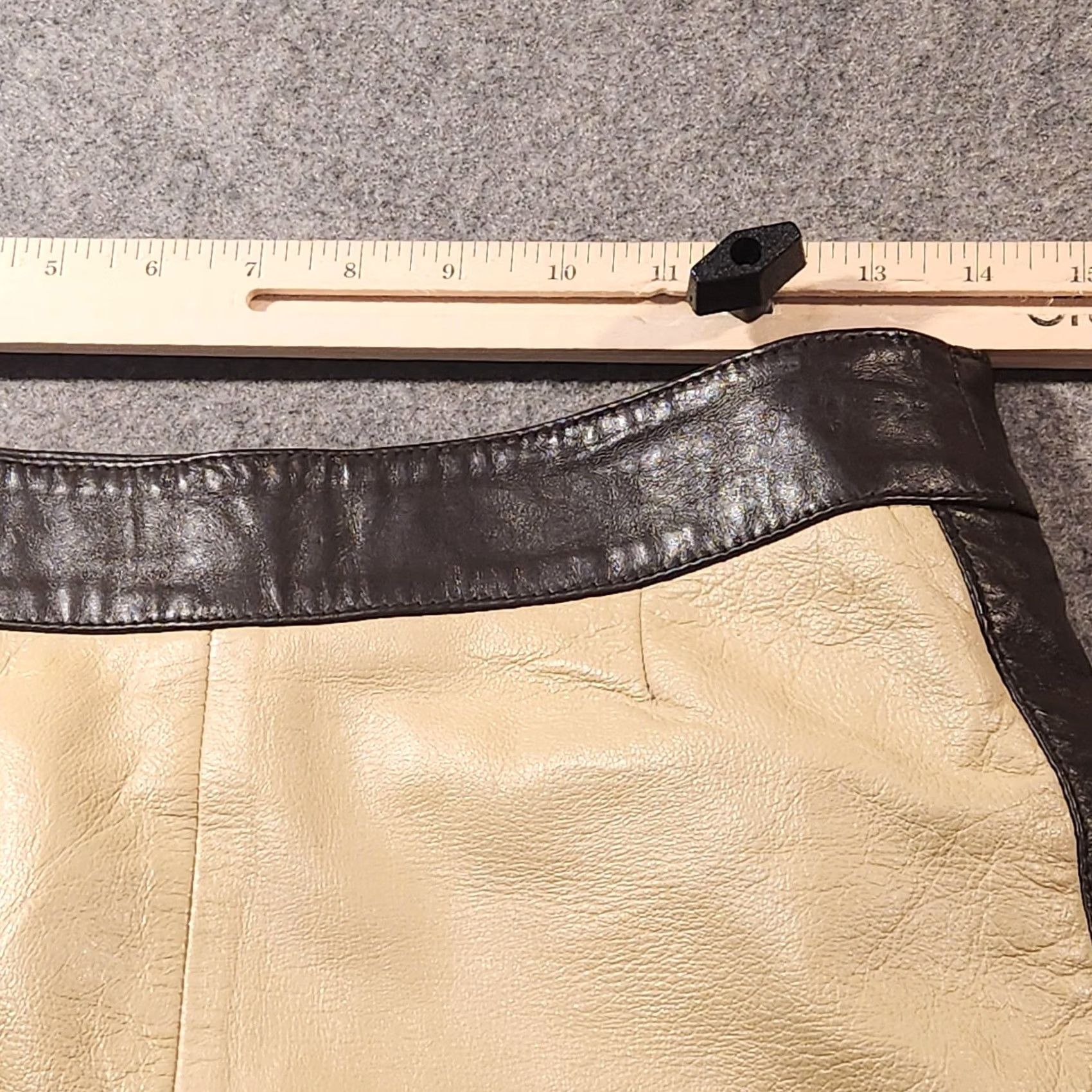 Vintage VINTAGE Outer Edge Skirt Womens Medium Beige Leather Pencil Contrast Trim Lined Work Size 32" / US 10 / IT 46 - 7 Thumbnail