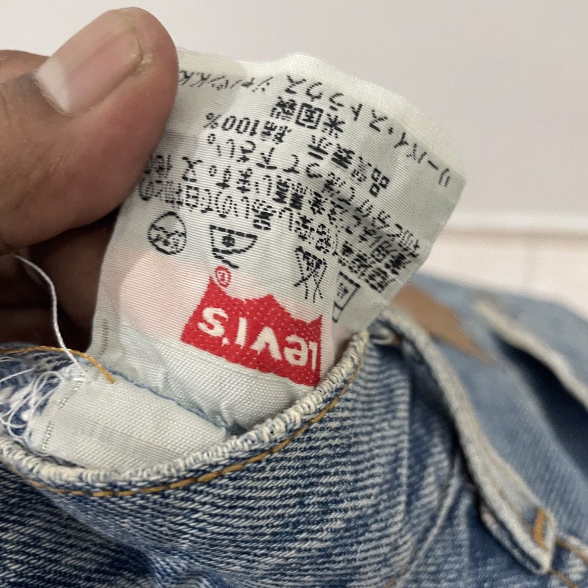 Levi's Vintage 90s Levis Lot 501 Art Distressed Denim Jeans Size US 30 / EU 46 - 6 Thumbnail